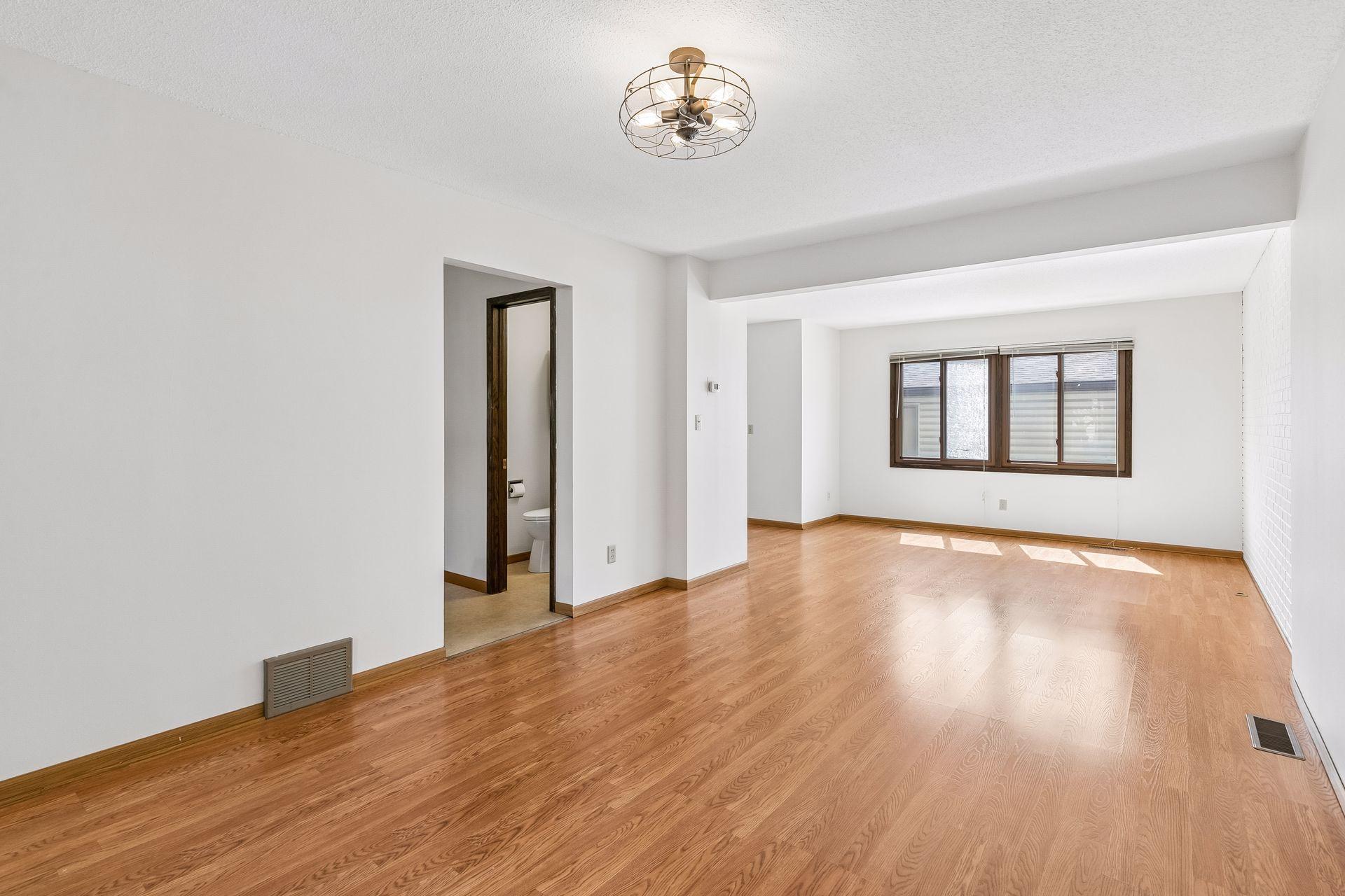 13748 Heather Hills Drive Property Photo 16