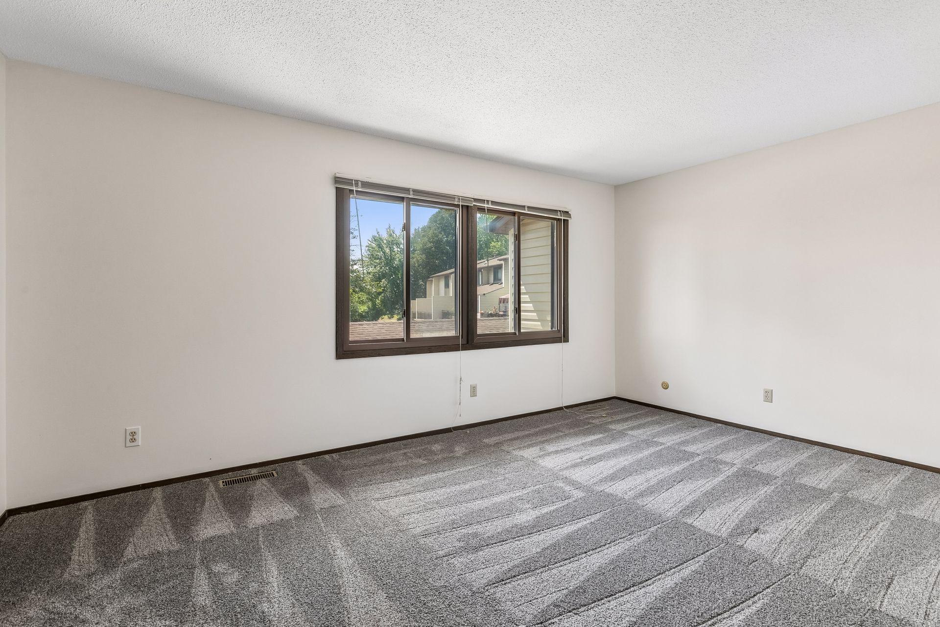 13748 Heather Hills Drive Property Photo 19