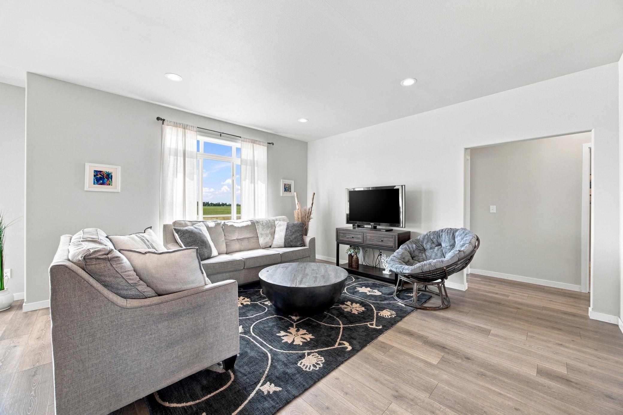 1504 75th Avenue S Property Photo 9