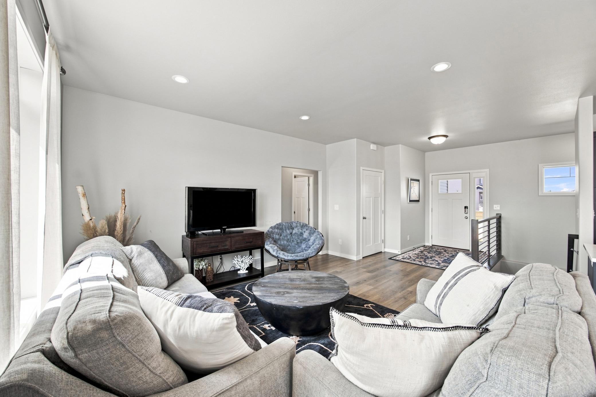 1504 75th Avenue S Property Photo 10