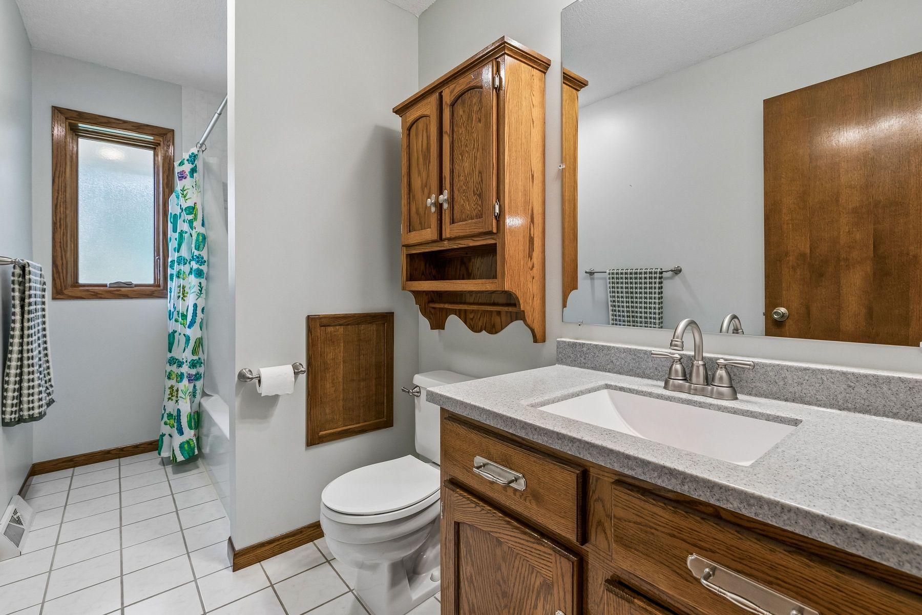 12725 Ethelton Way Property Photo 12