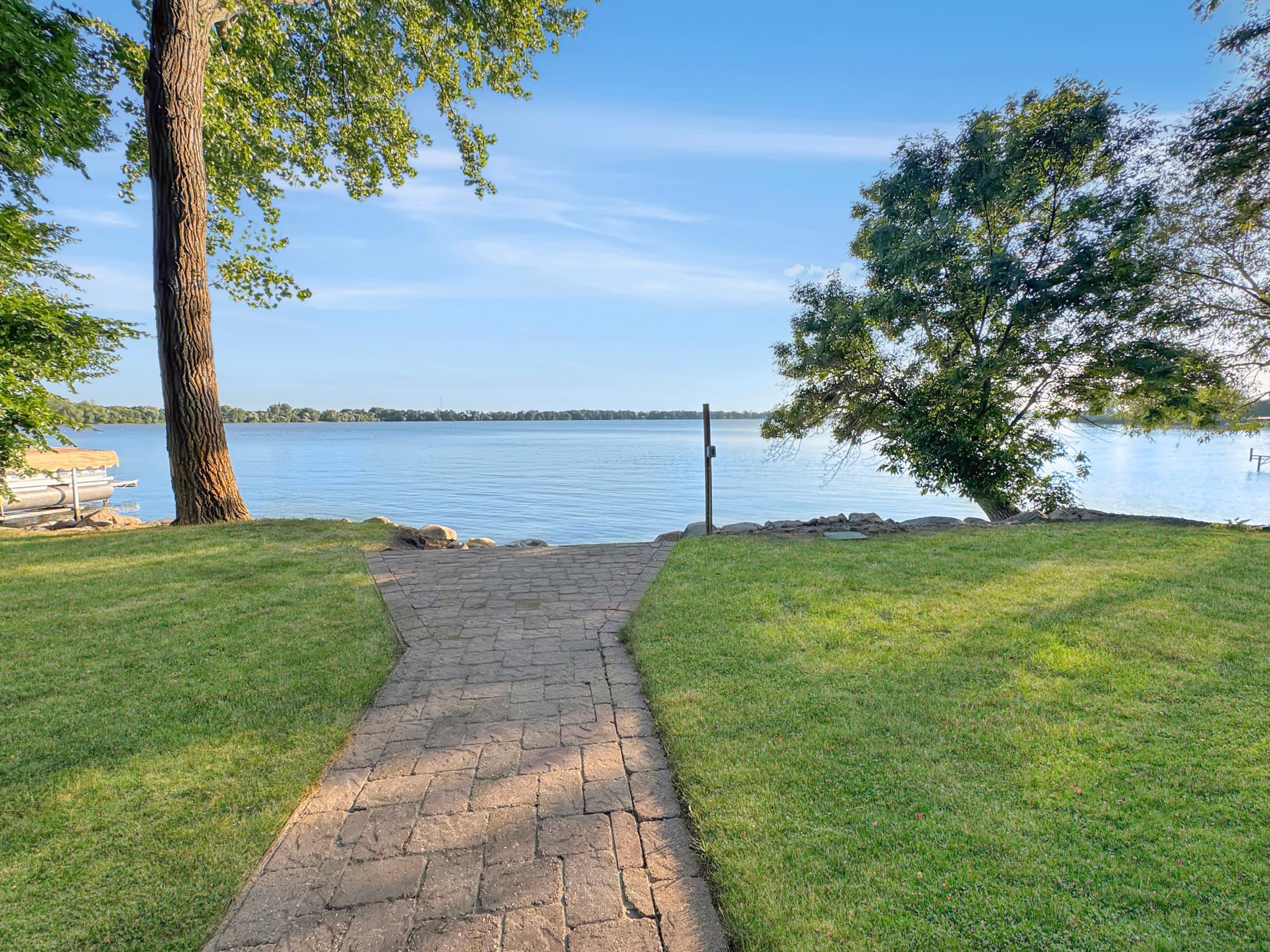 10 N Shore Drive Property Photo 33