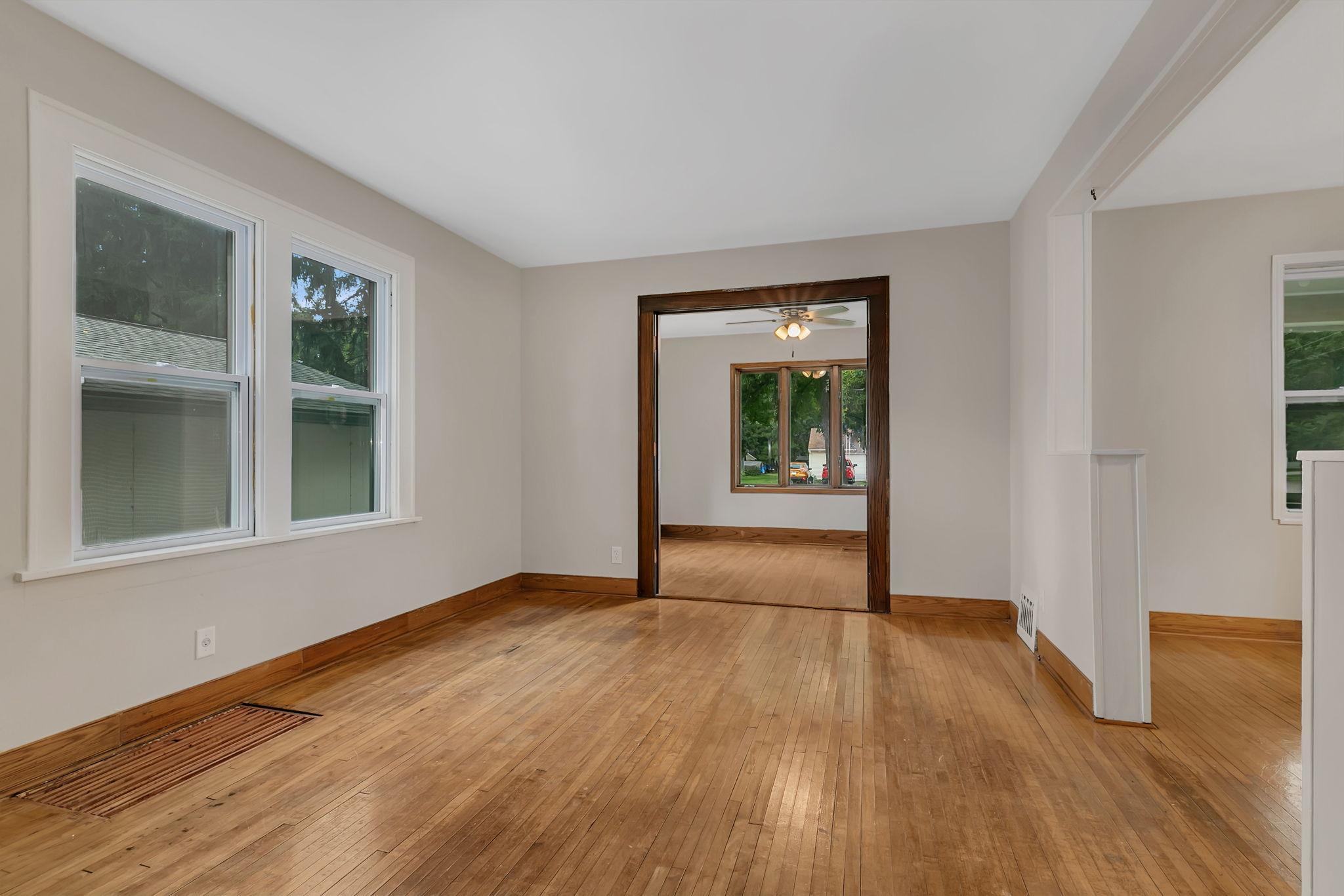 555 2nd Avenue Nw Property Photo 20