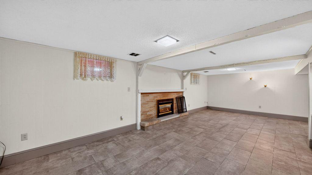 115 1st Street Se Property Photo 22