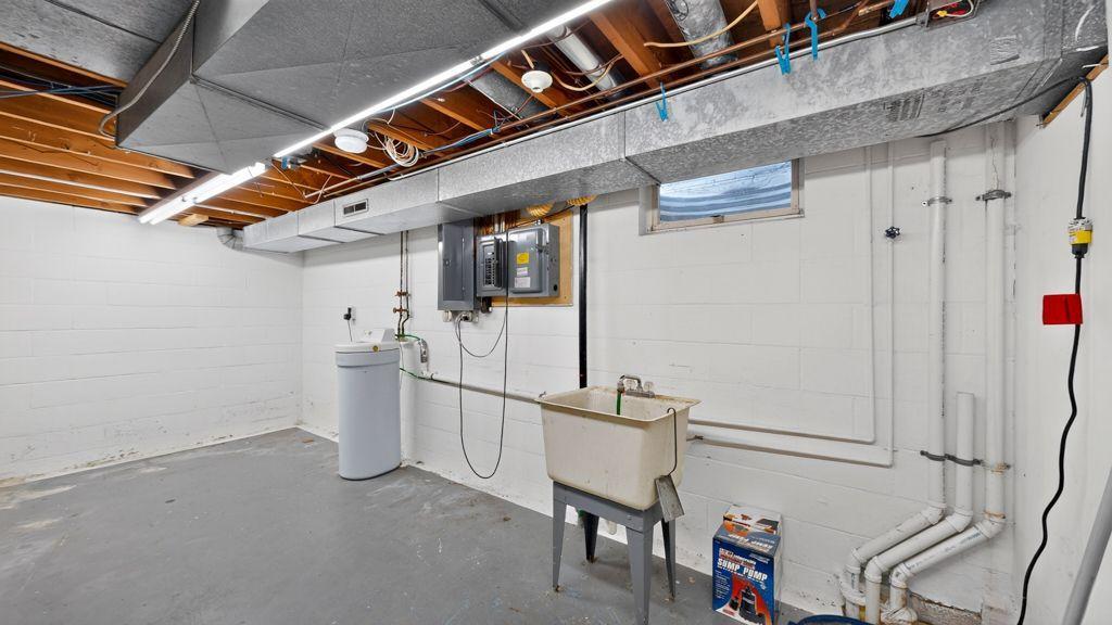 115 1st Street Se Property Photo 30