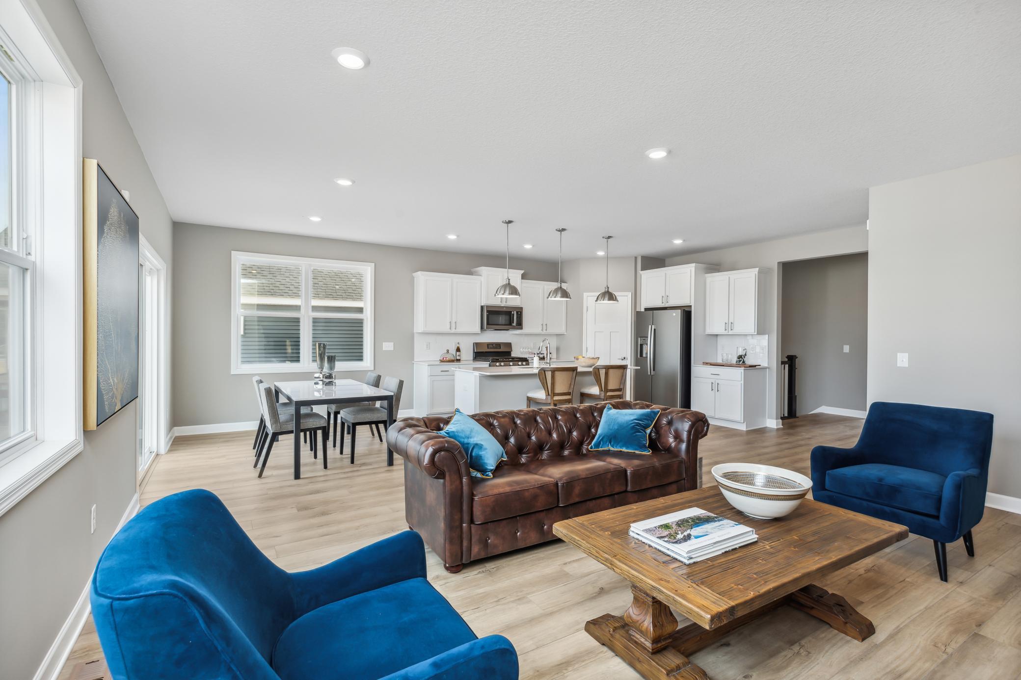 20159 68th Place Property Photo 6