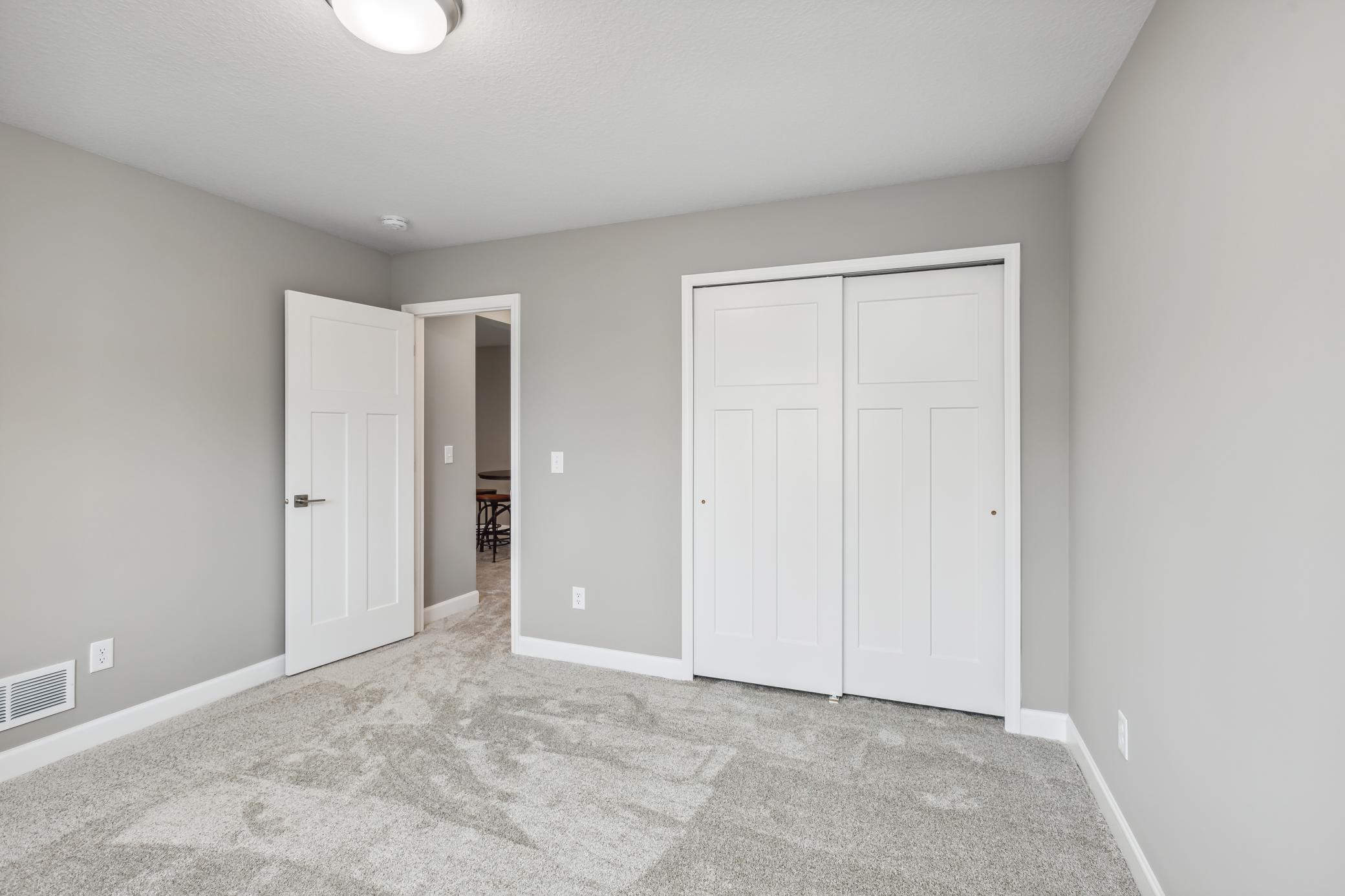 20159 68th Place Property Photo 11
