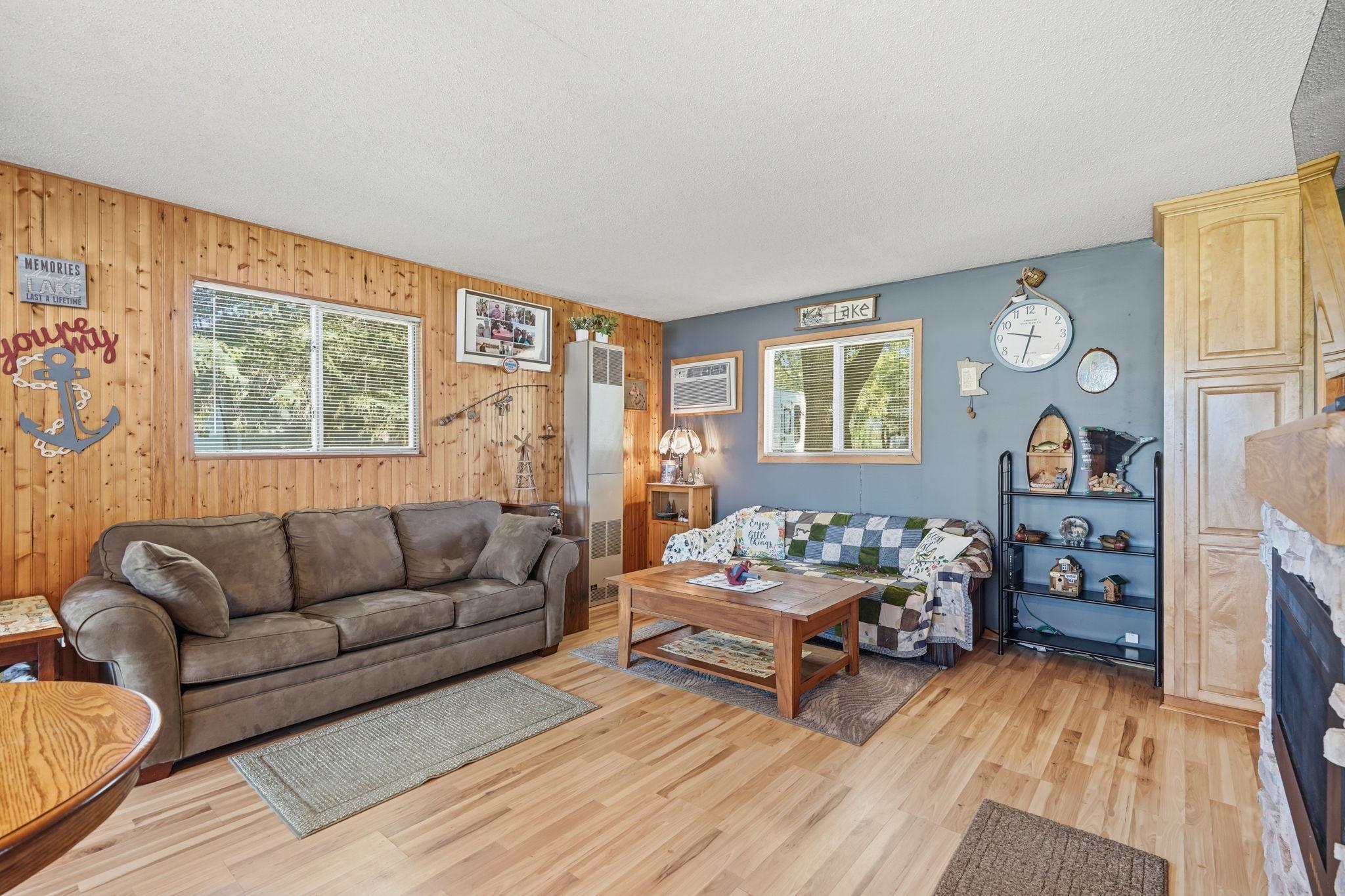 1875 Grant Avenue Nw Property Photo 6