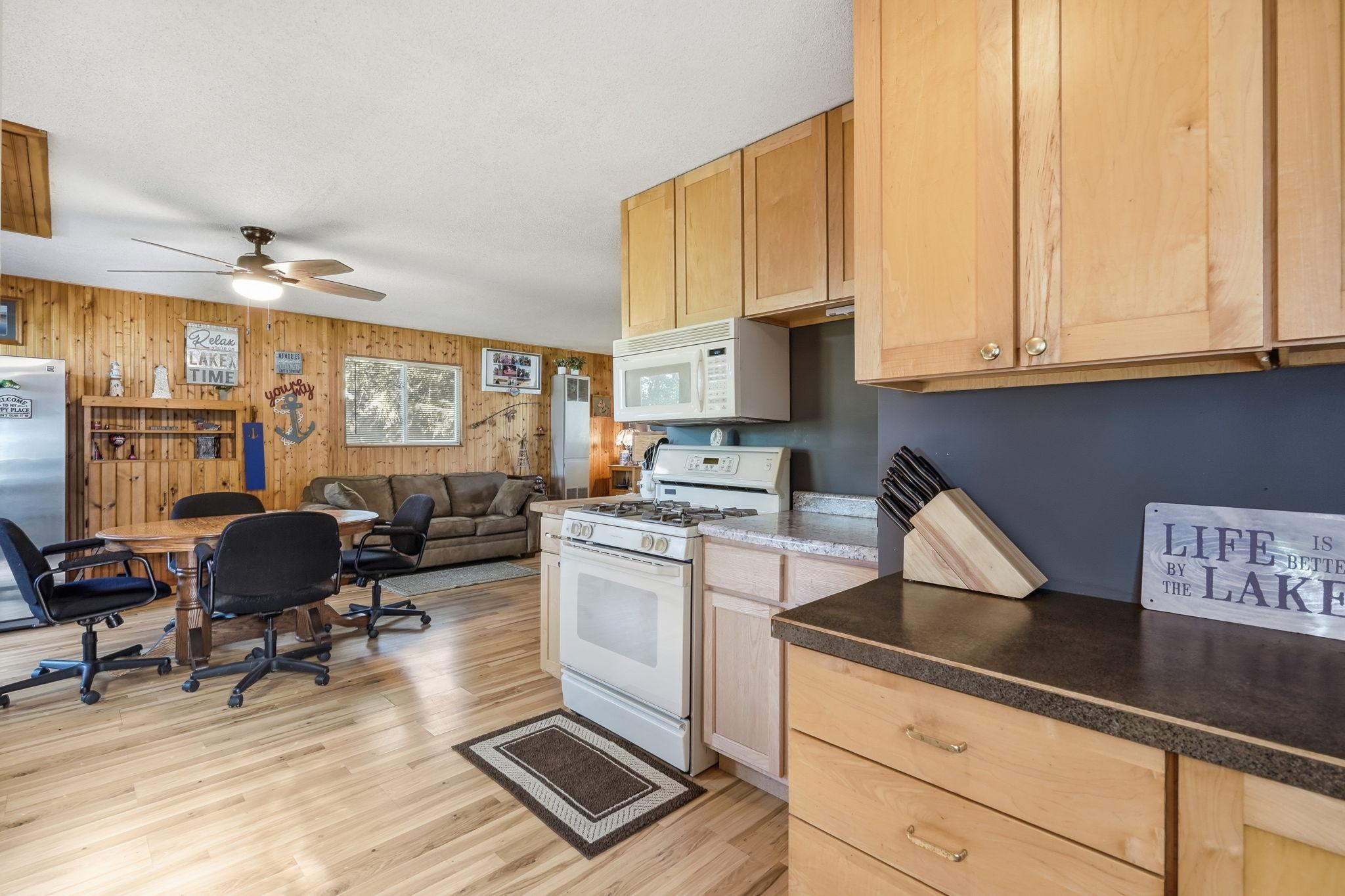 1875 Grant Avenue Nw Property Photo 11
