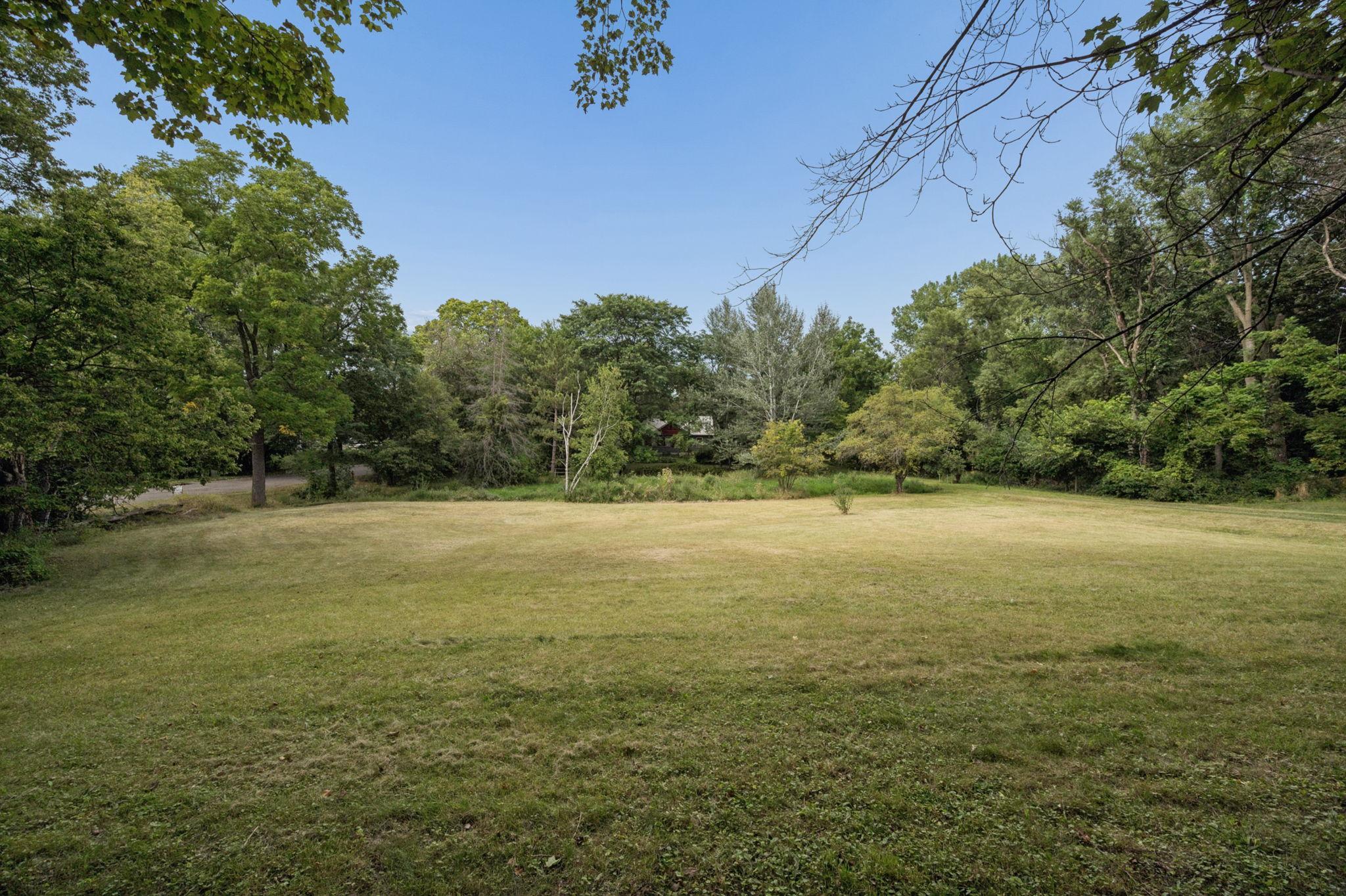 26750 Smithtown Property Photo 11