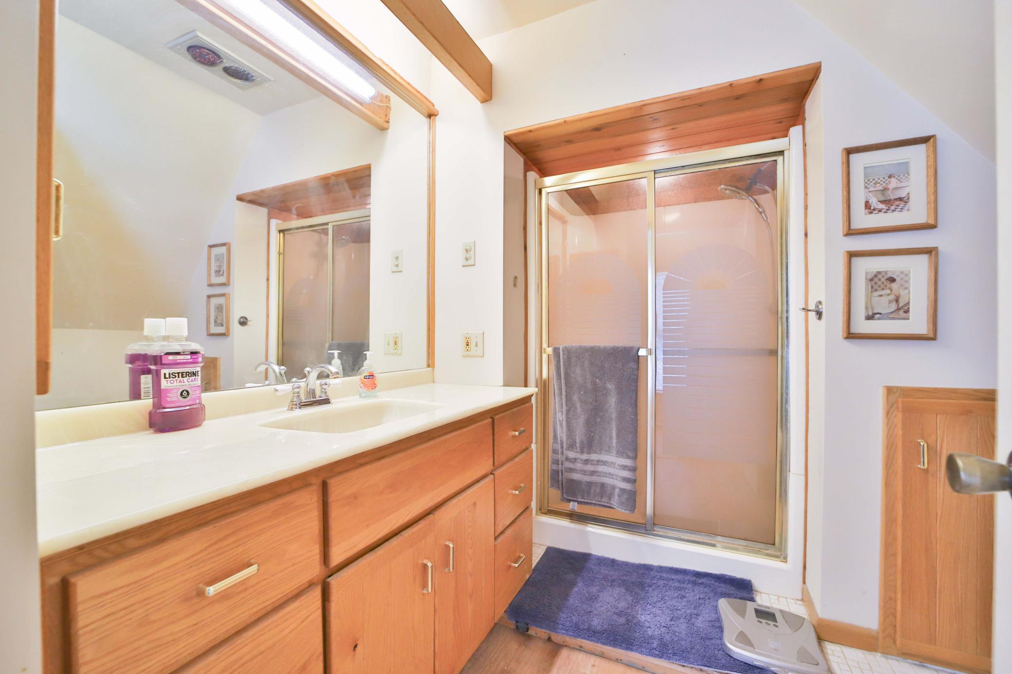 123 Minnesota Avenue S Property Photo 25