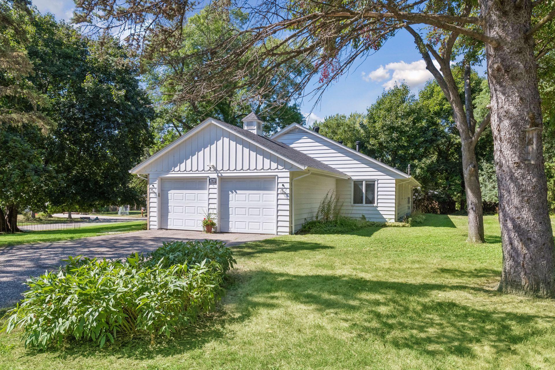 4730 Fairhills Road E Property Photo 24