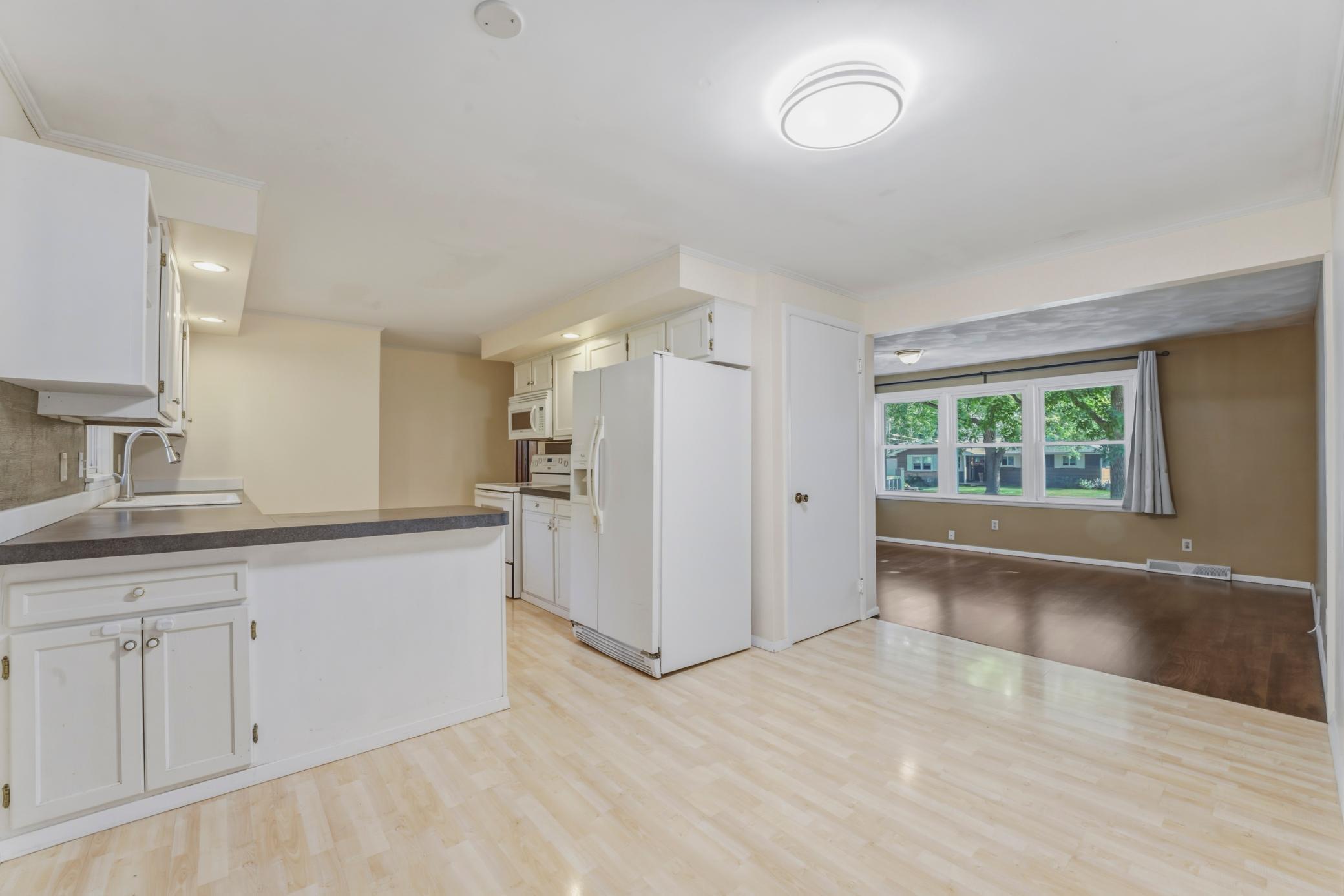 1006 Elmhill Drive Property Photo 12