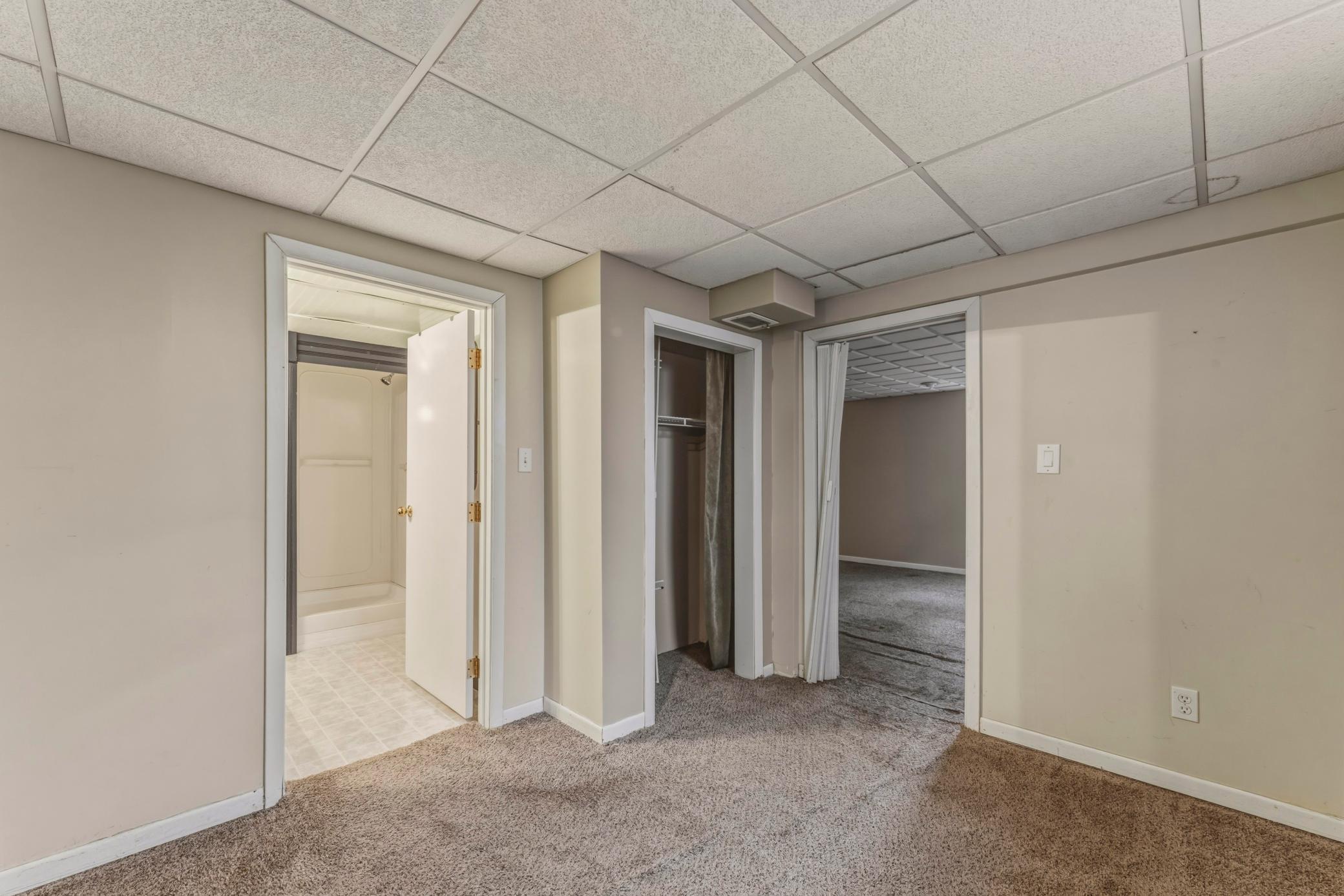 1006 Elmhill Drive Property Photo 29