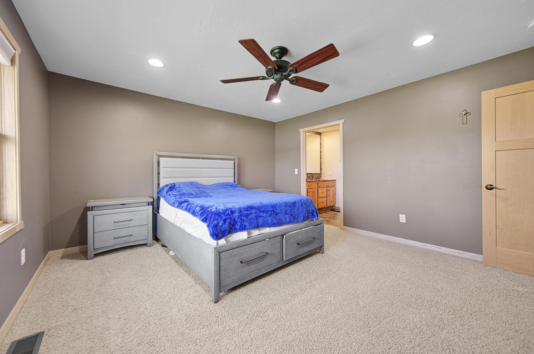 751 S 12th Street Property Photo 19