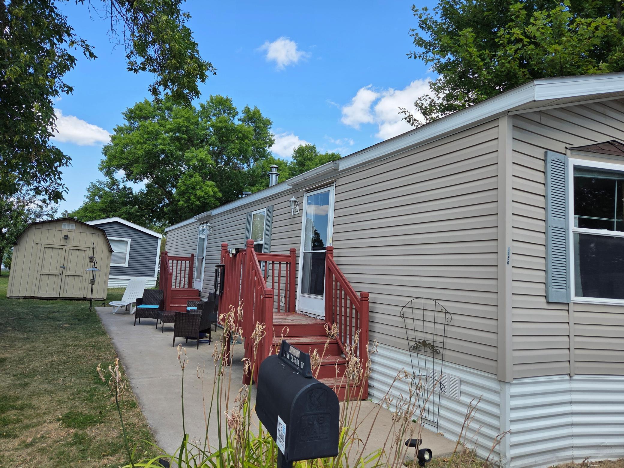 1150 Cessna Drive E Property Photo 2