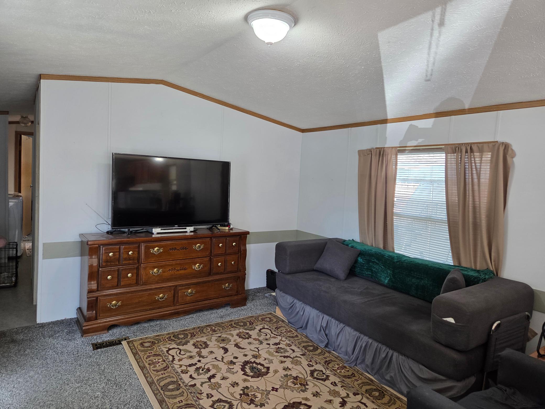 1150 Cessna Drive E Property Photo 10