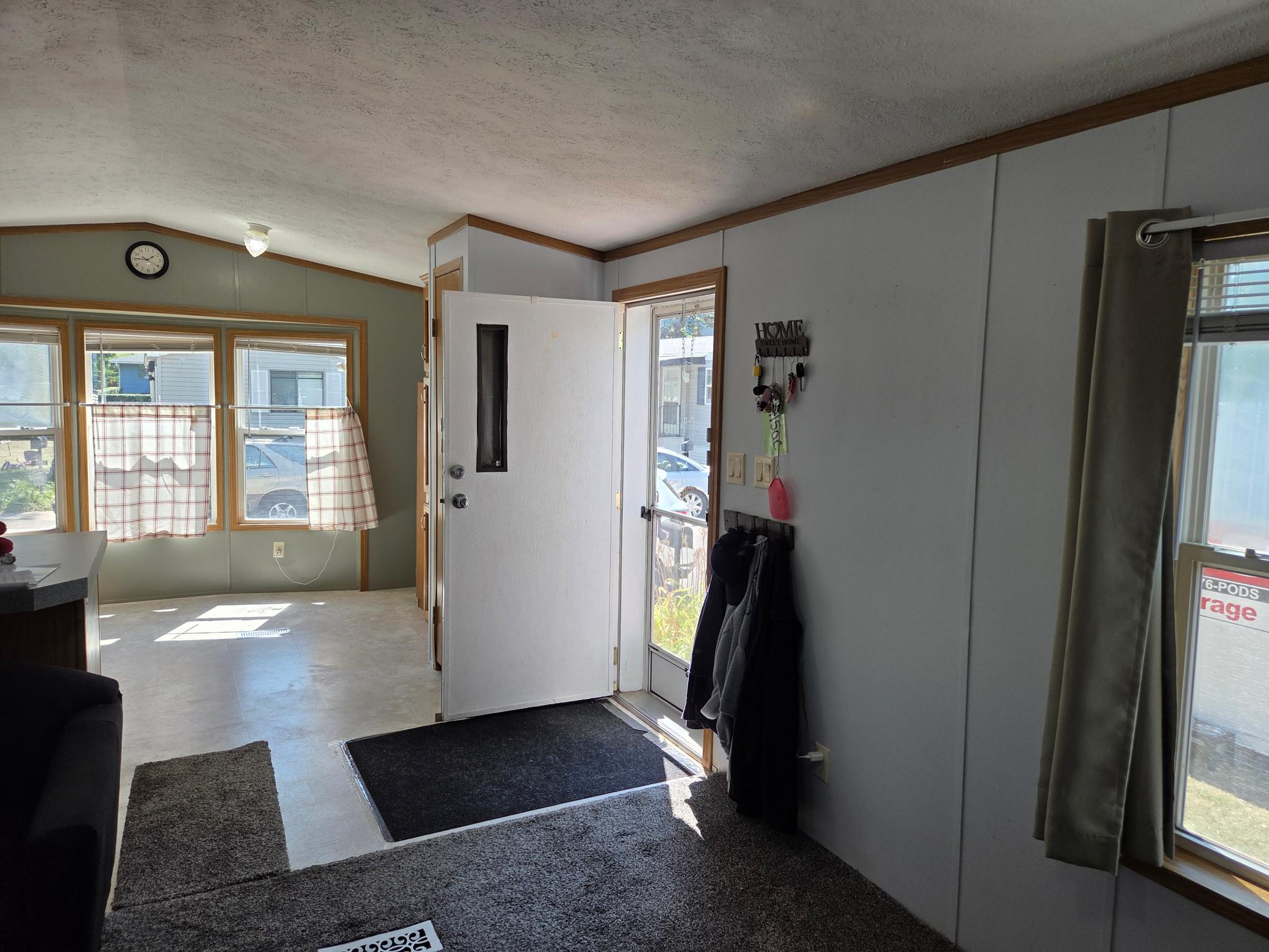 1150 Cessna Drive E Property Photo 15