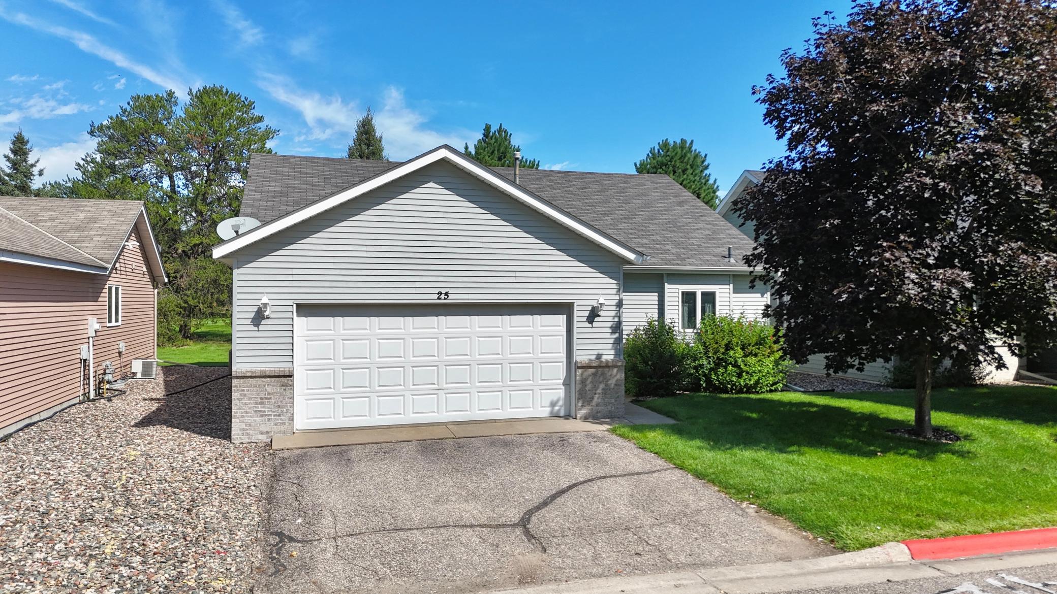 25 Pine Tree Court
