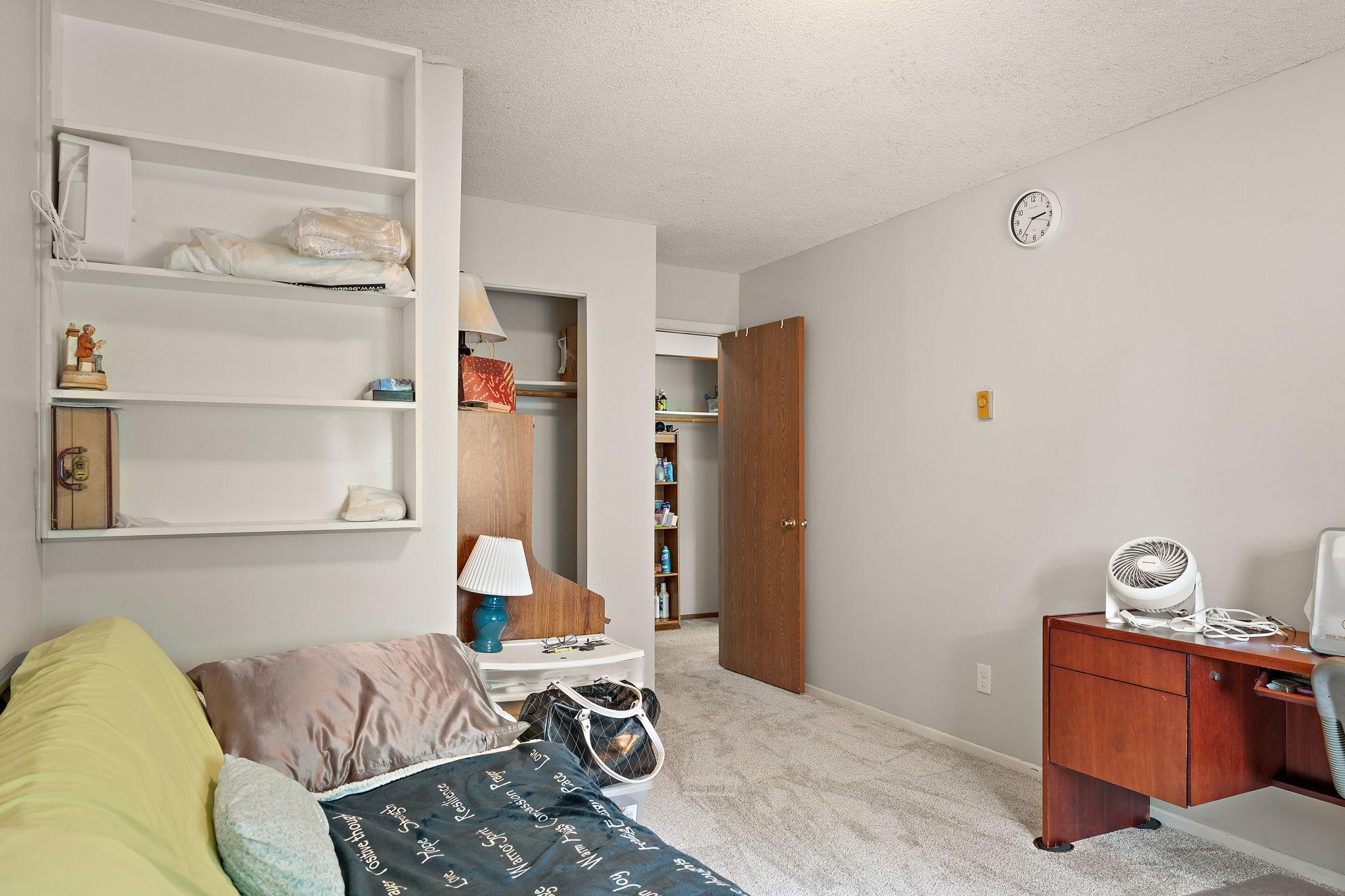 16 E 13th Street Property Photo 12