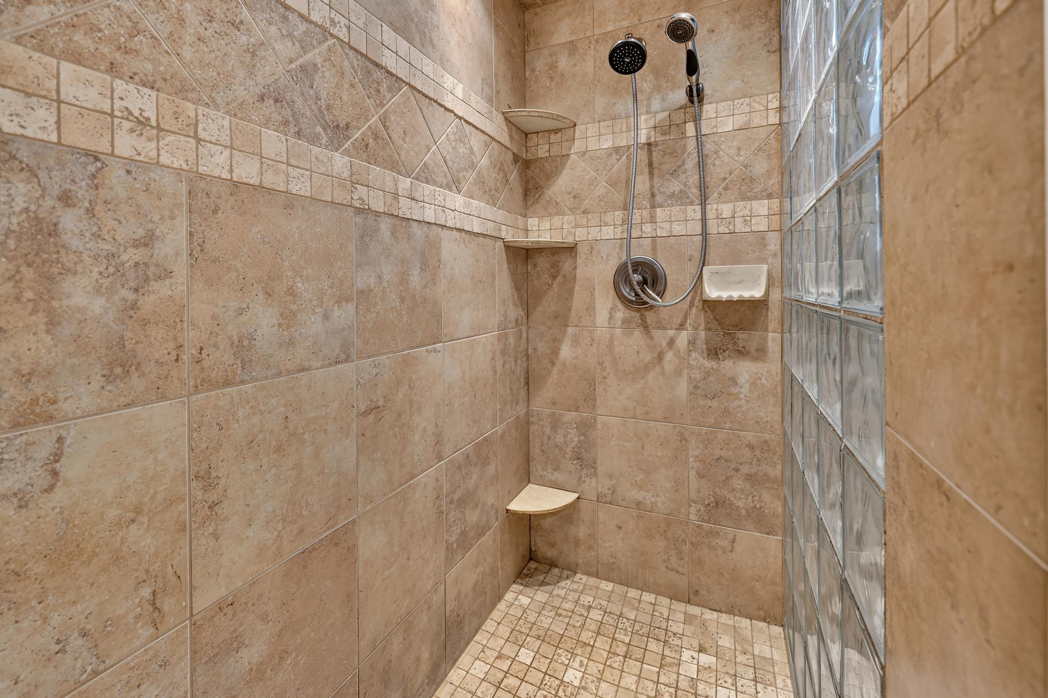 2502 Island View Drive Property Photo 37