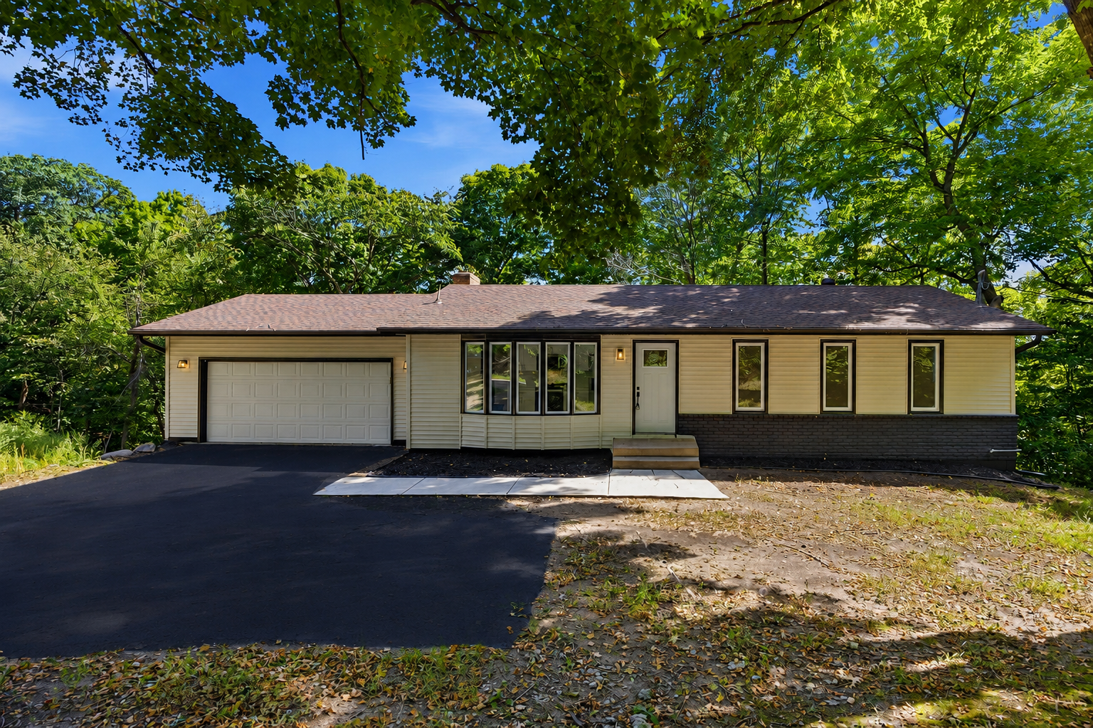 1176 Jaber Avenue Se Property Photo 1