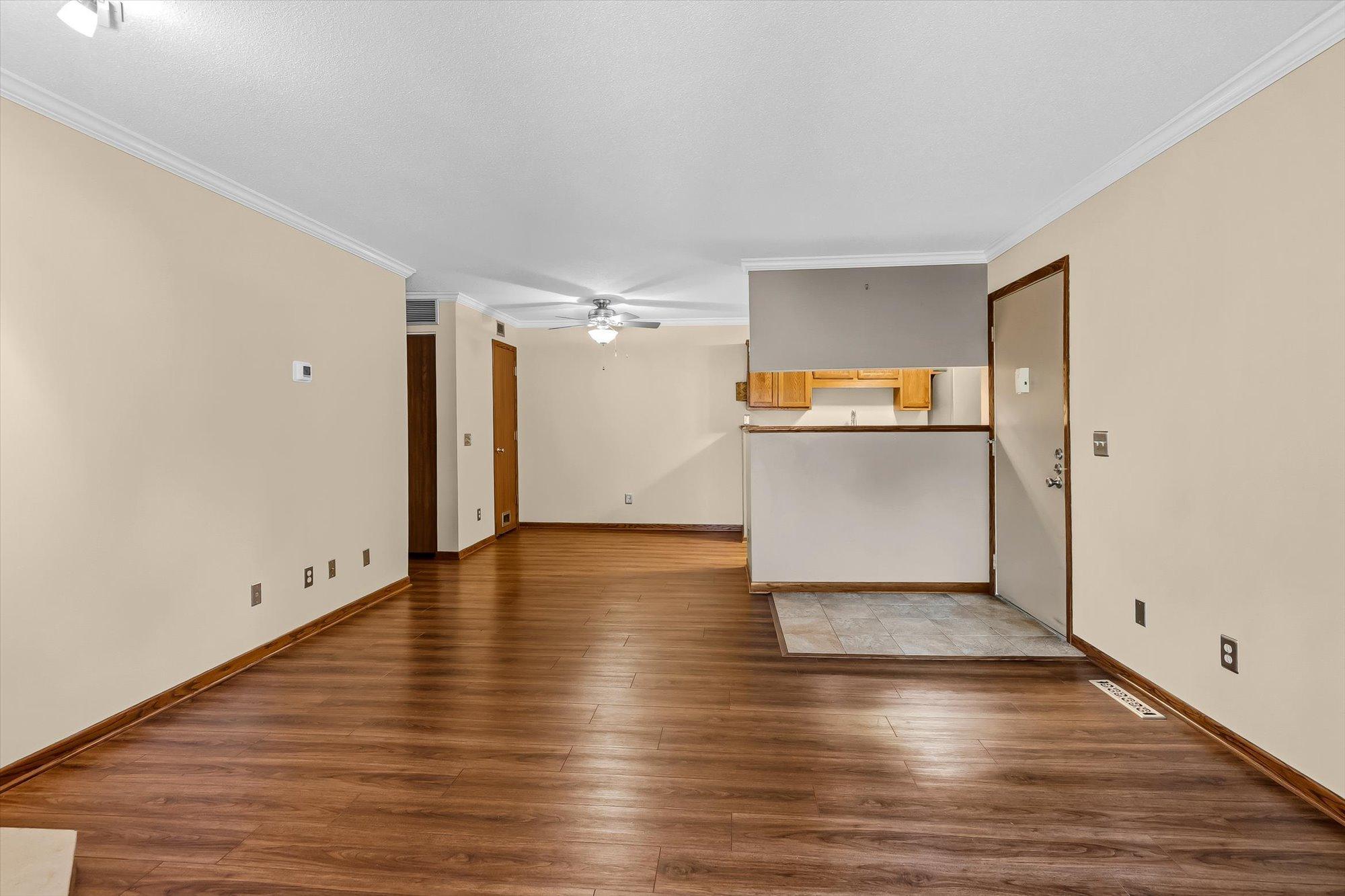 2296 Benson Avenue G Property Photo 8