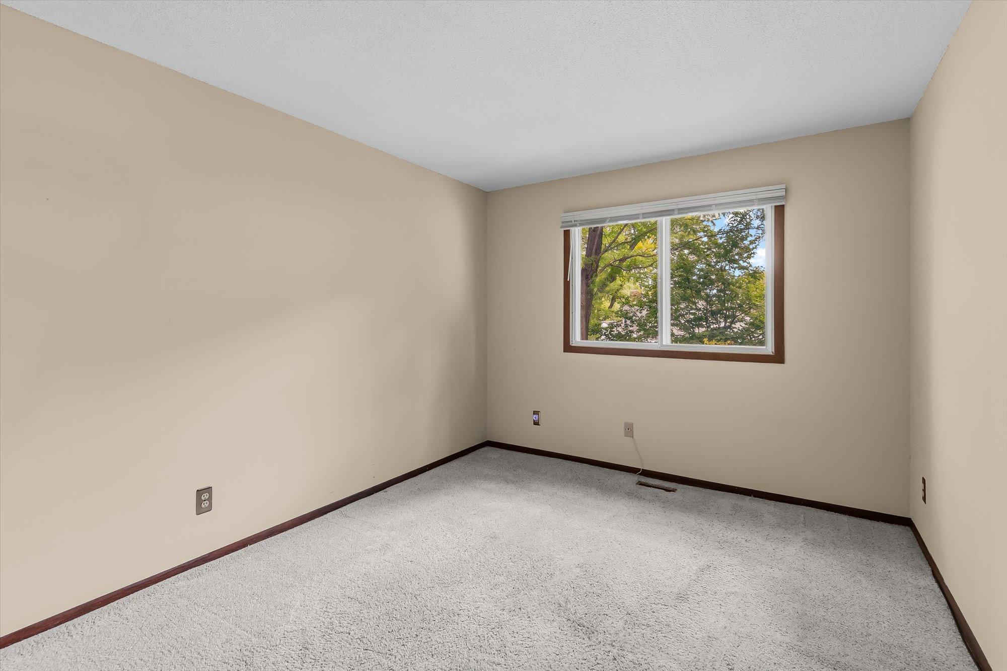 2296 Benson Avenue G Property Photo 17