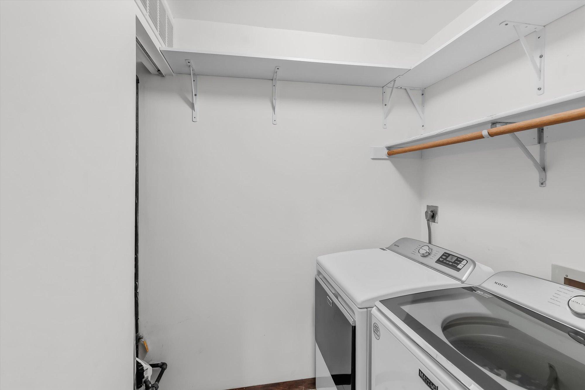 2296 Benson Avenue G Property Photo 21