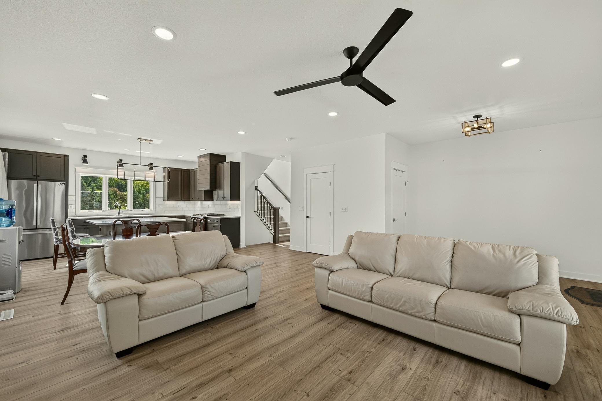 4686 Cassidy Ridge Drive Ne Property Photo 2