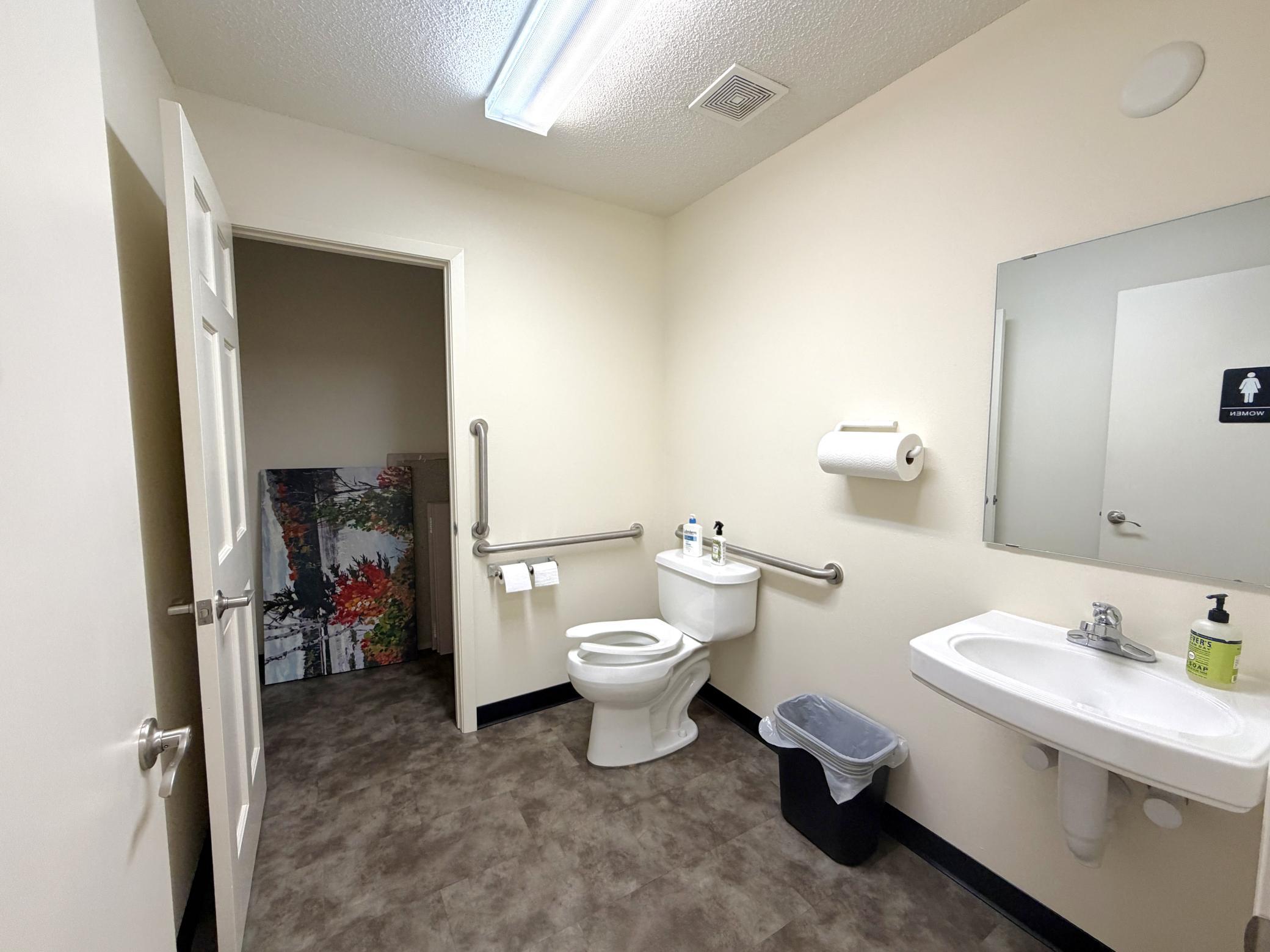 7745 Goedderz Road Property Photo 10