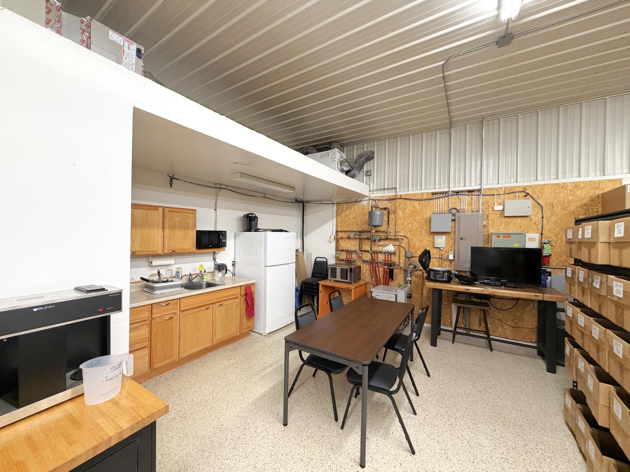 7745 Goedderz Road Property Photo 14