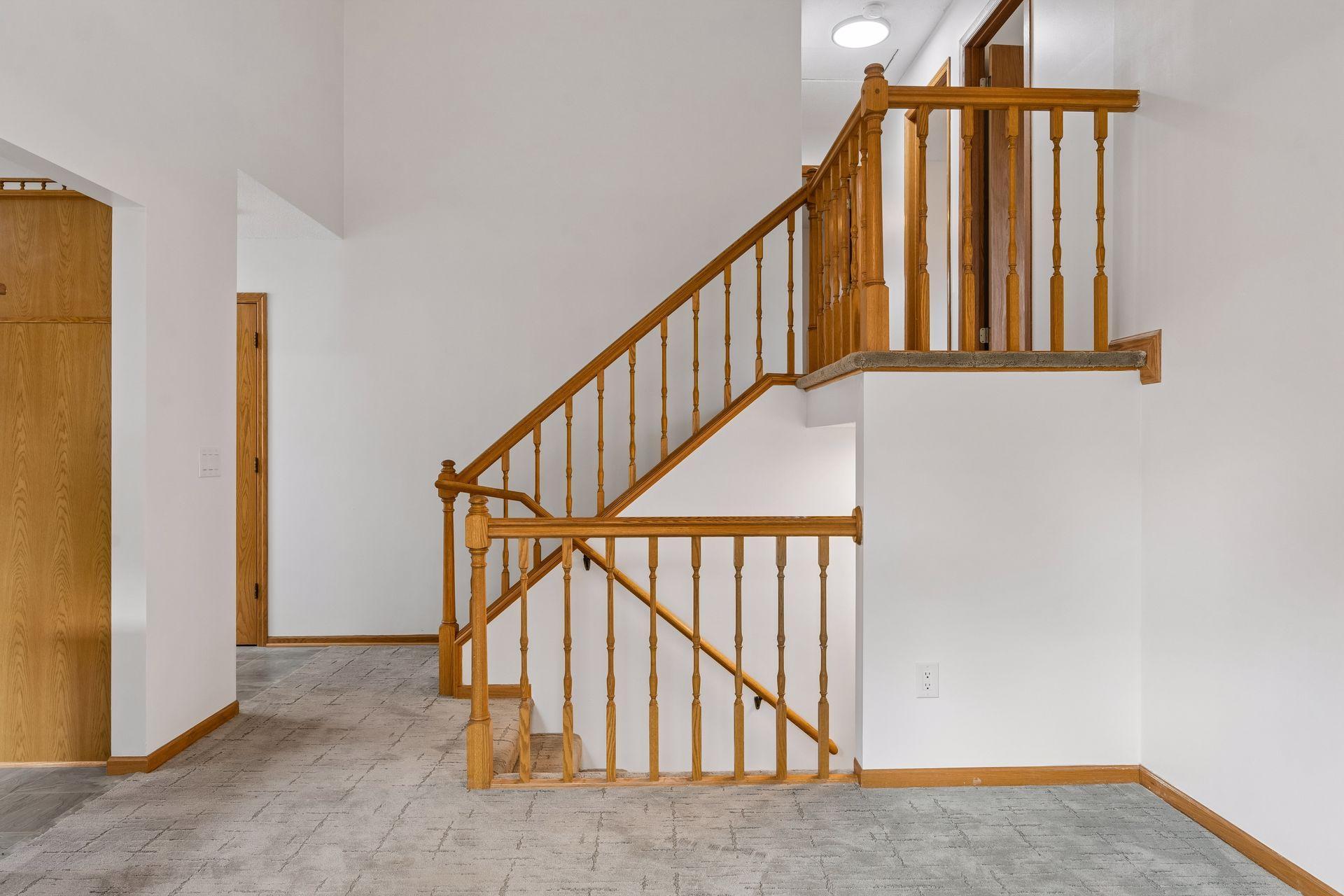 4751 Heather Ridge Road N Property Photo 16