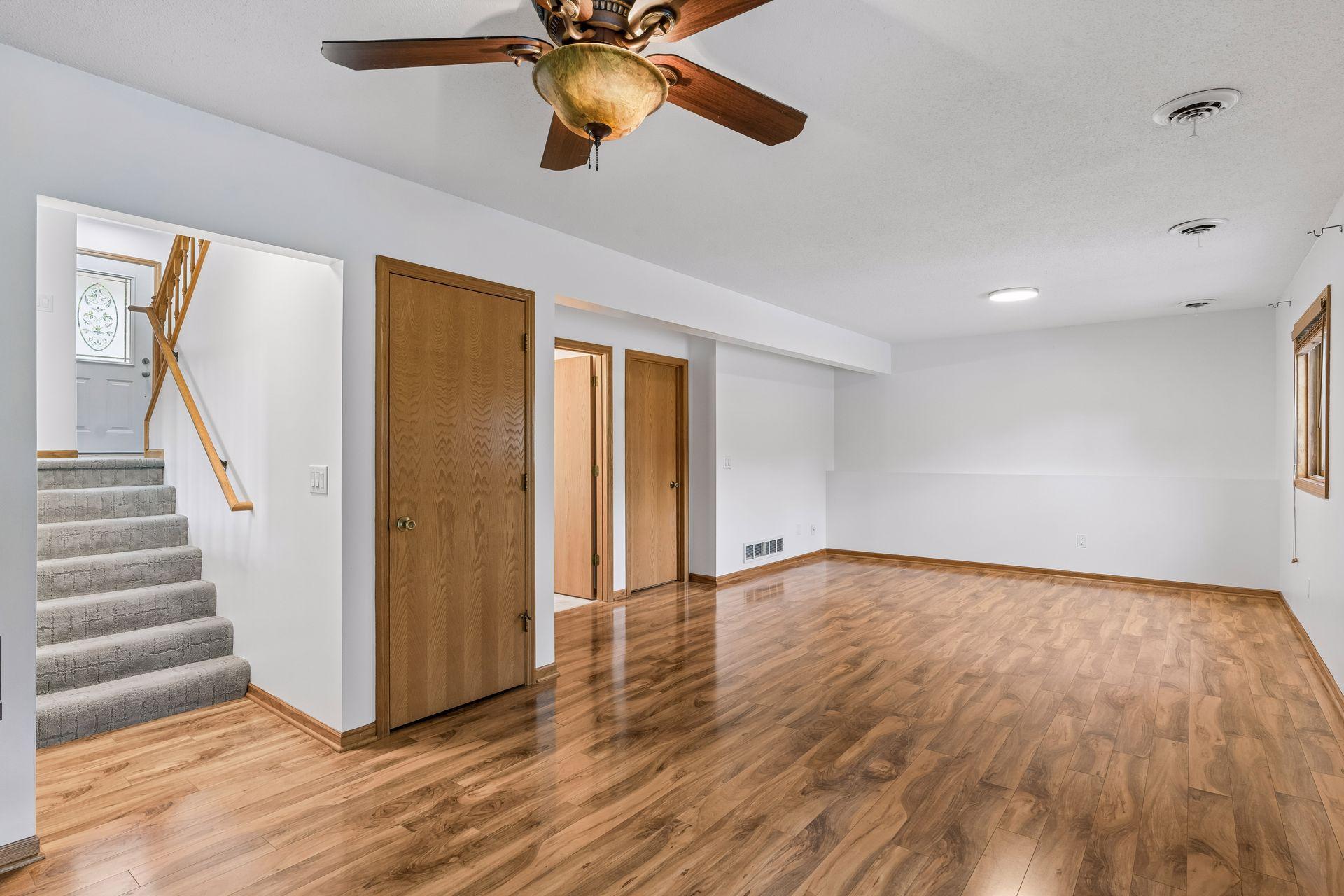 4751 Heather Ridge Road N Property Photo 26