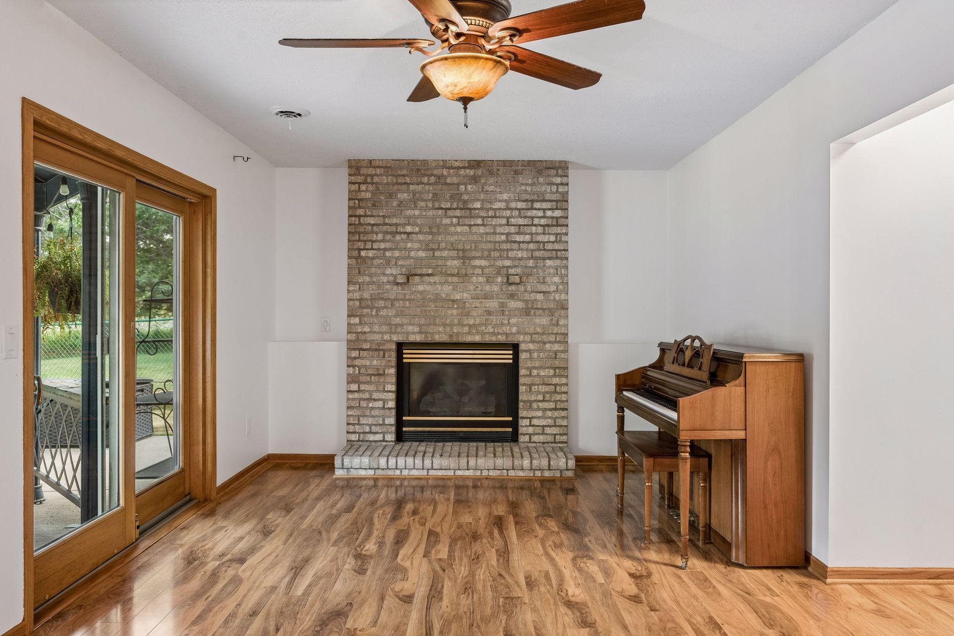 4751 Heather Ridge Road N Property Photo 27