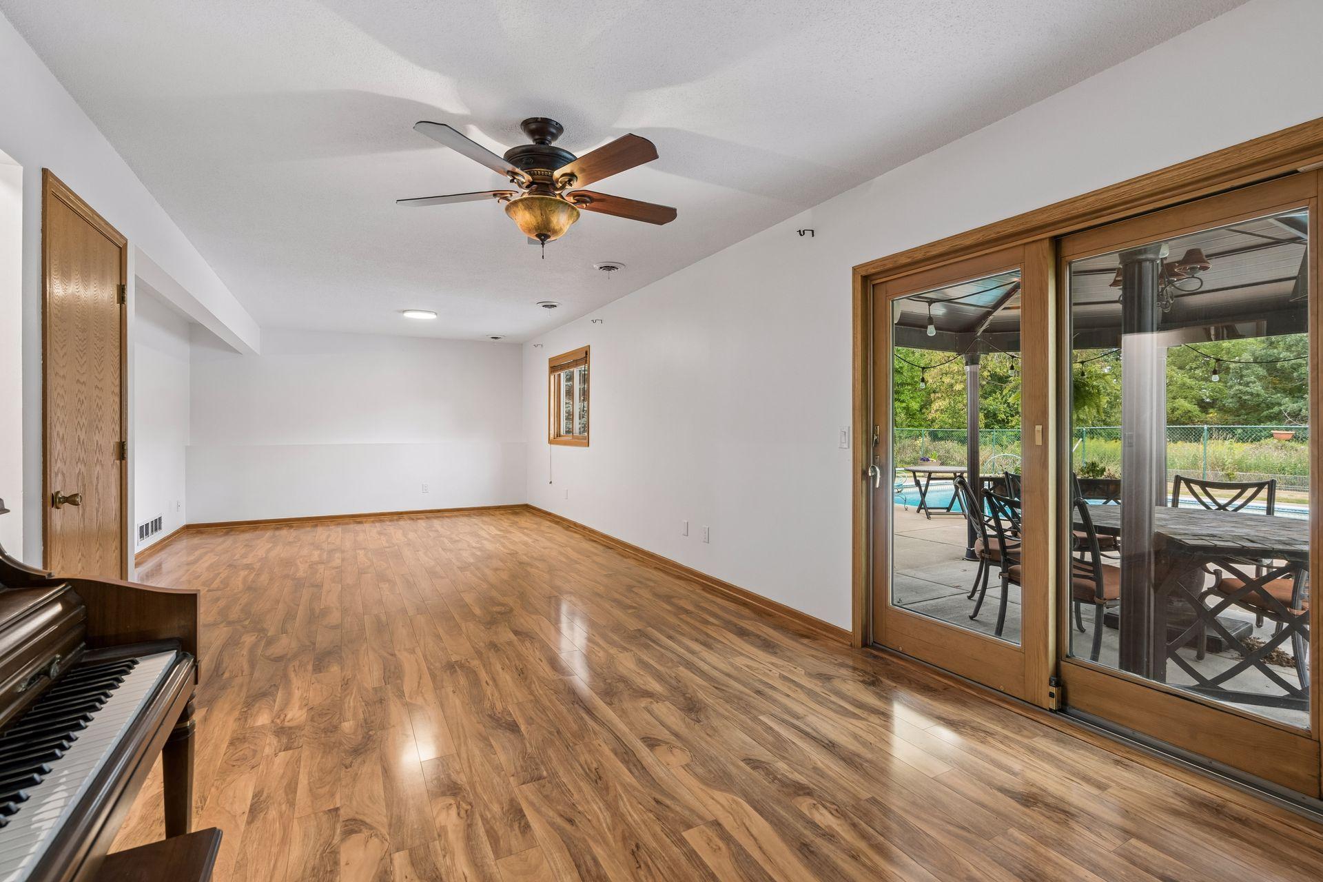 4751 Heather Ridge Road N Property Photo 28