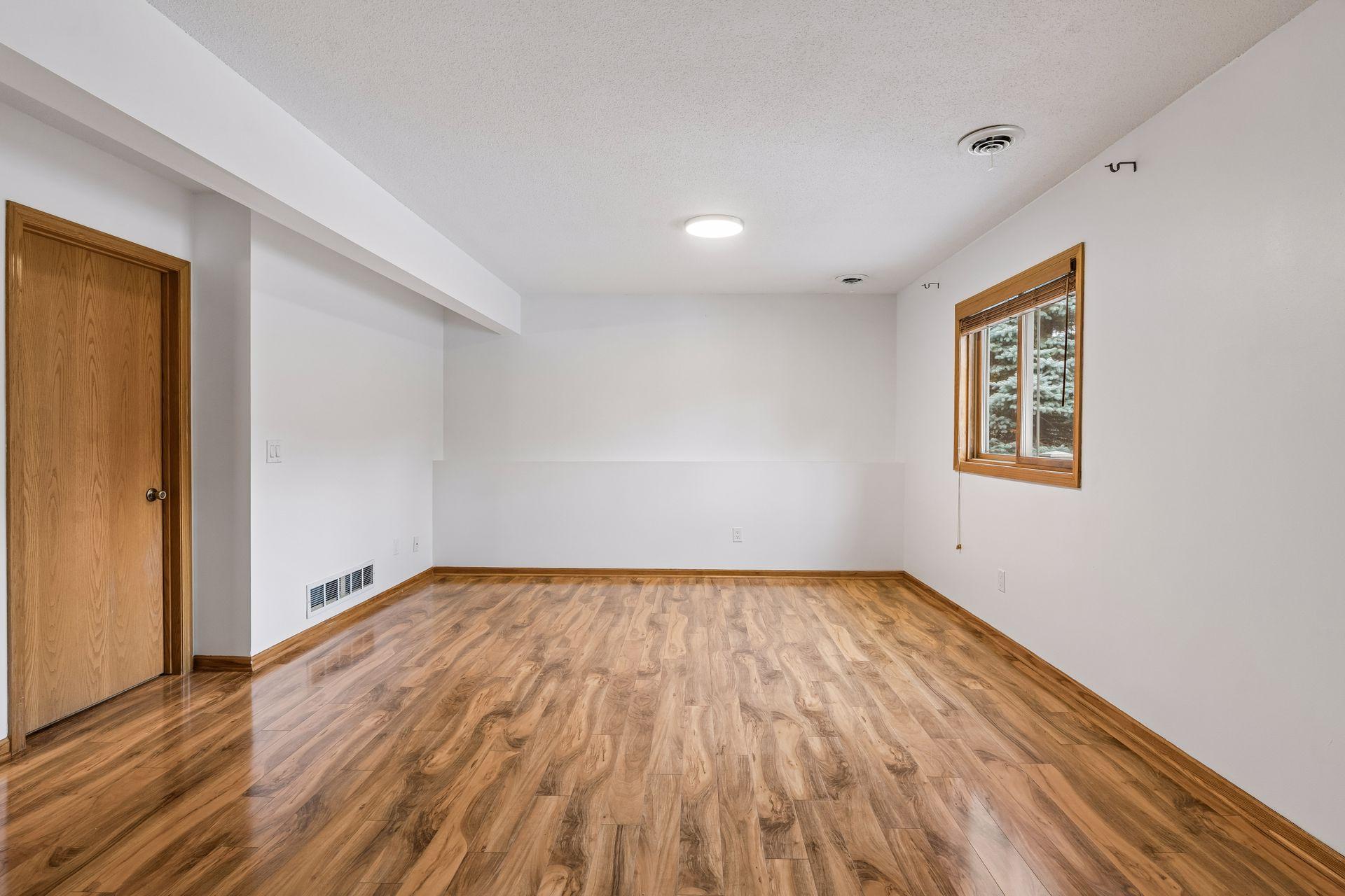 4751 Heather Ridge Road N Property Photo 29