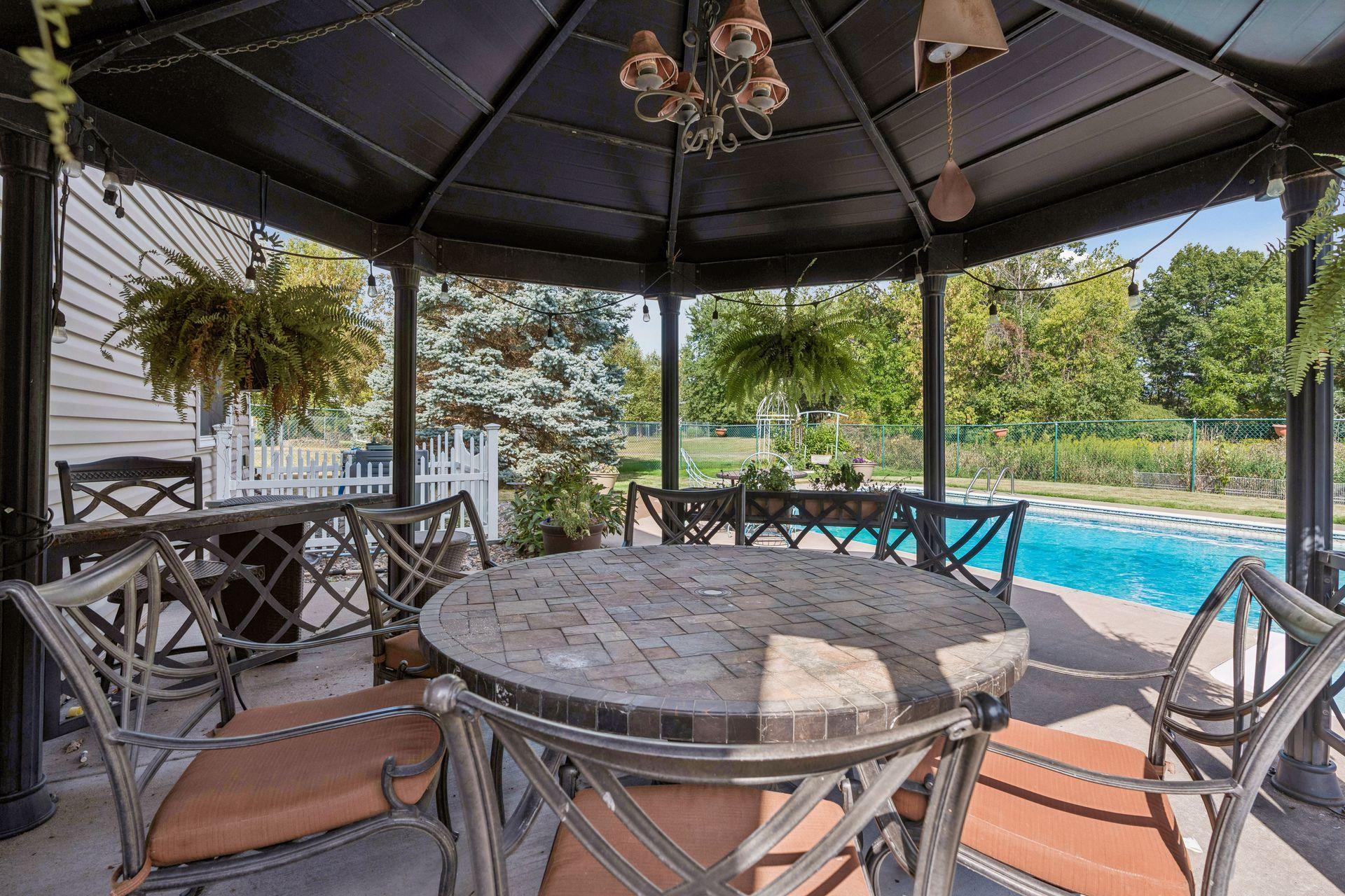 4751 Heather Ridge Road N Property Photo 39