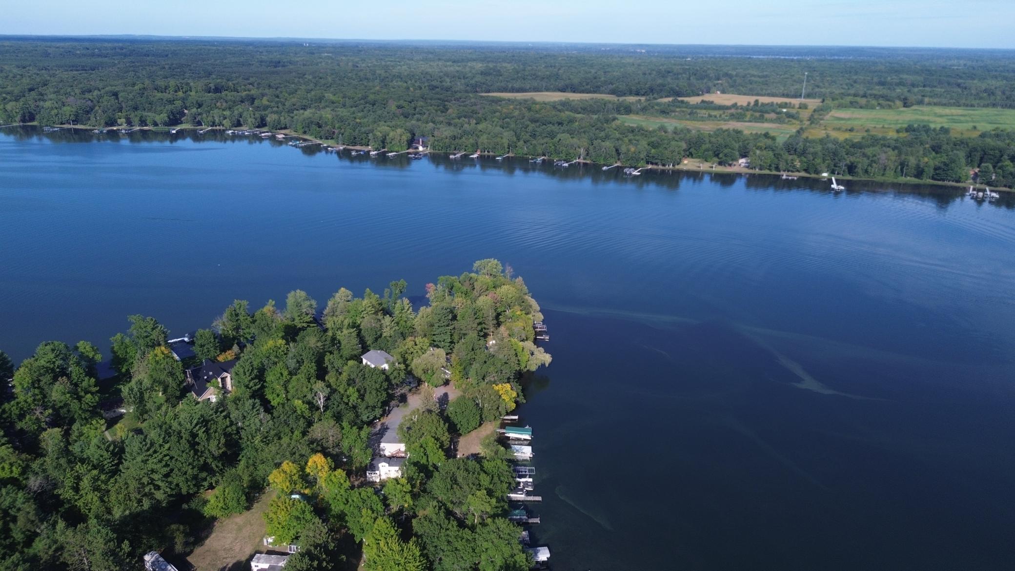 1077 Bone Lake Lane W Property Photo 1