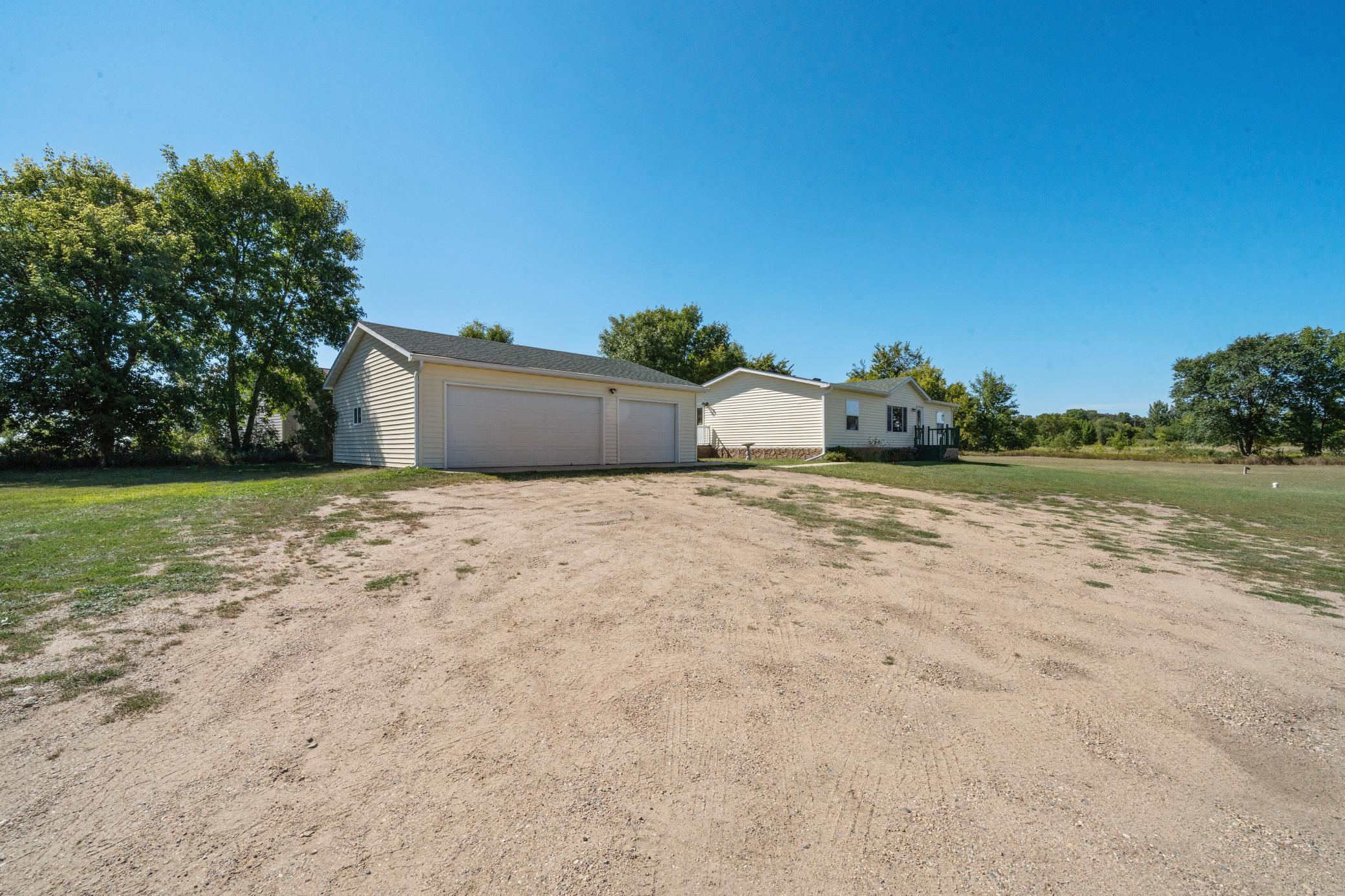 1695 Sunset Access Road Se Property Photo 4