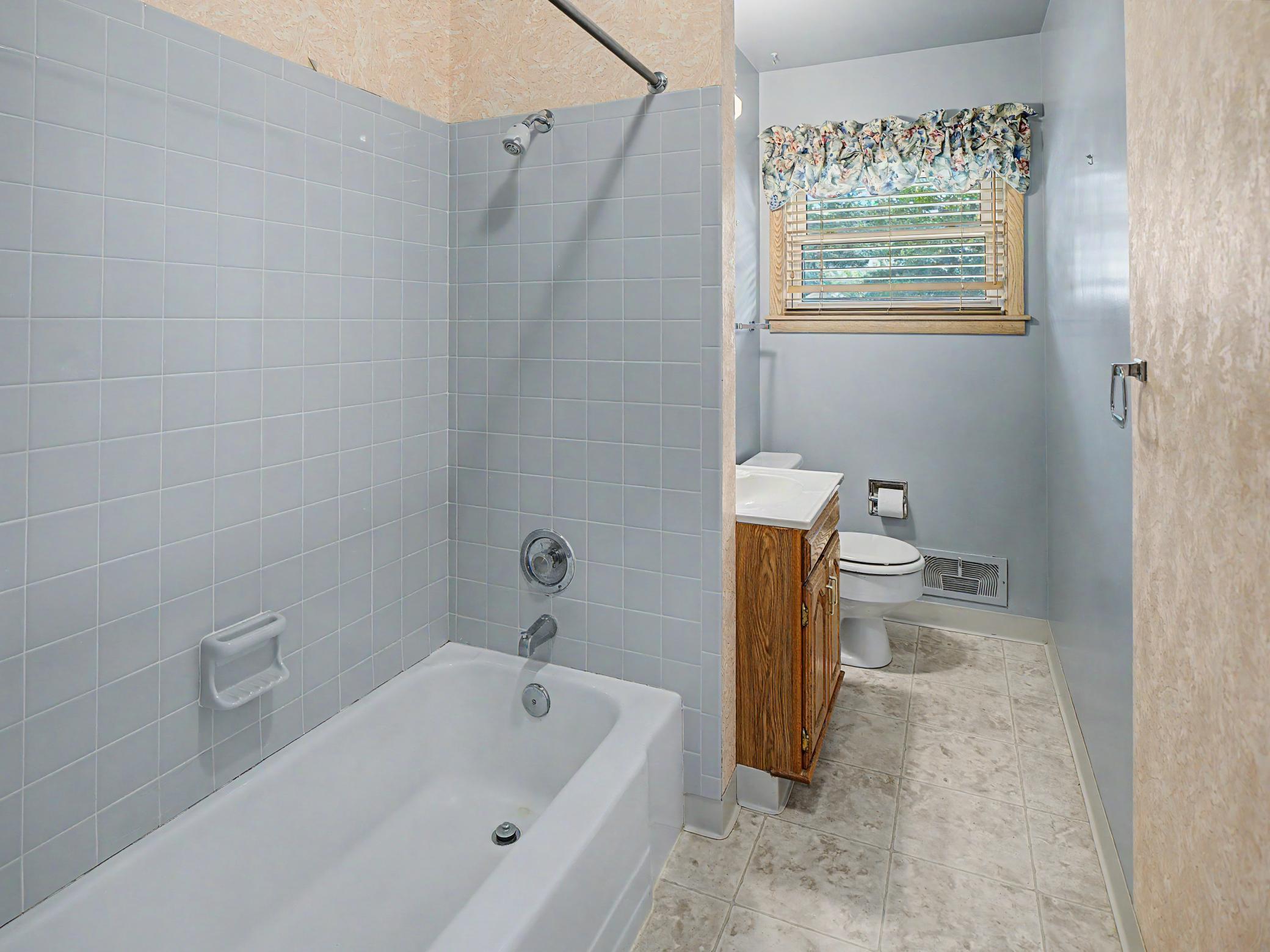 709 18th Avenue Ne Property Photo 16