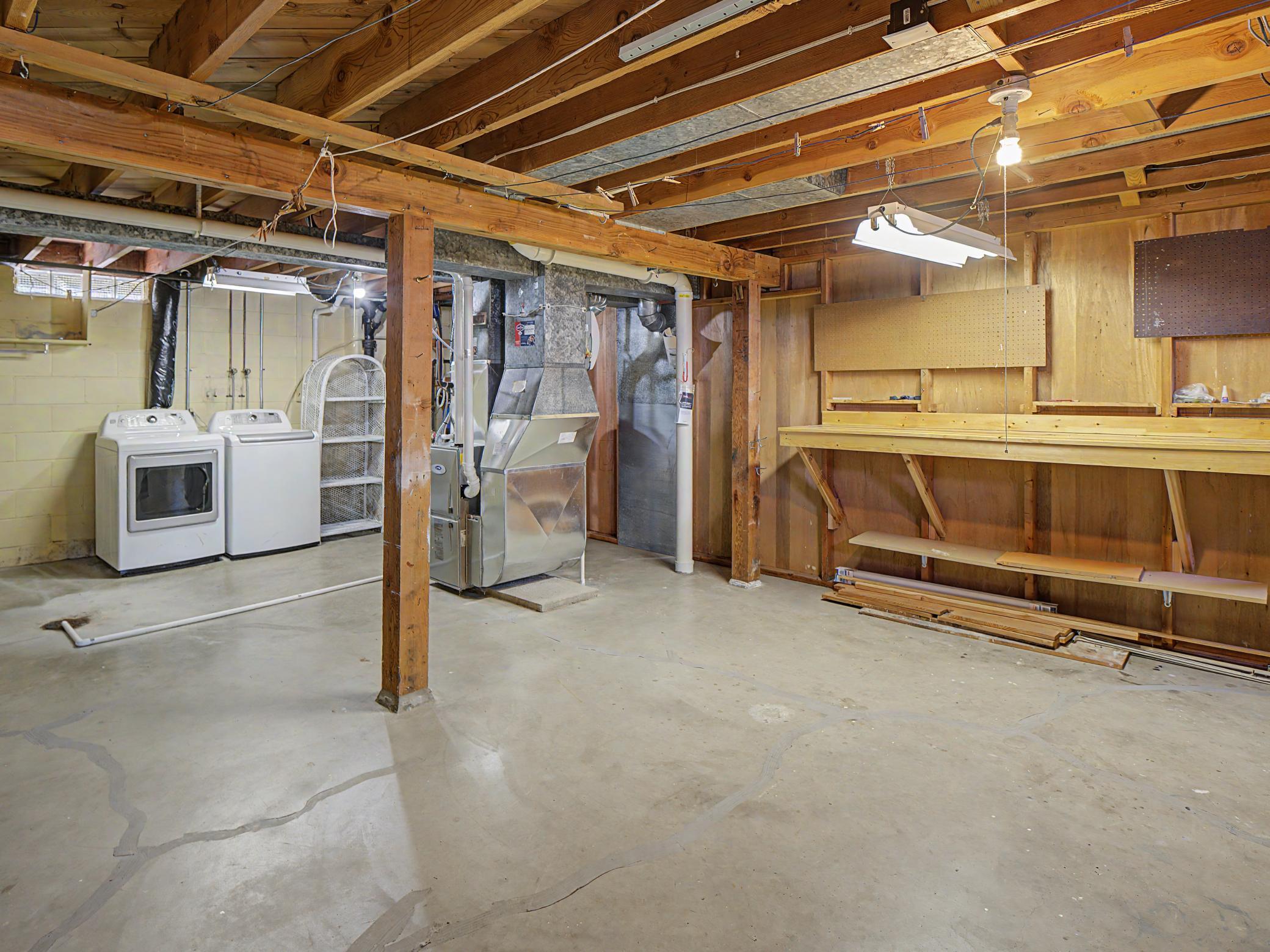 709 18th Avenue Ne Property Photo 21