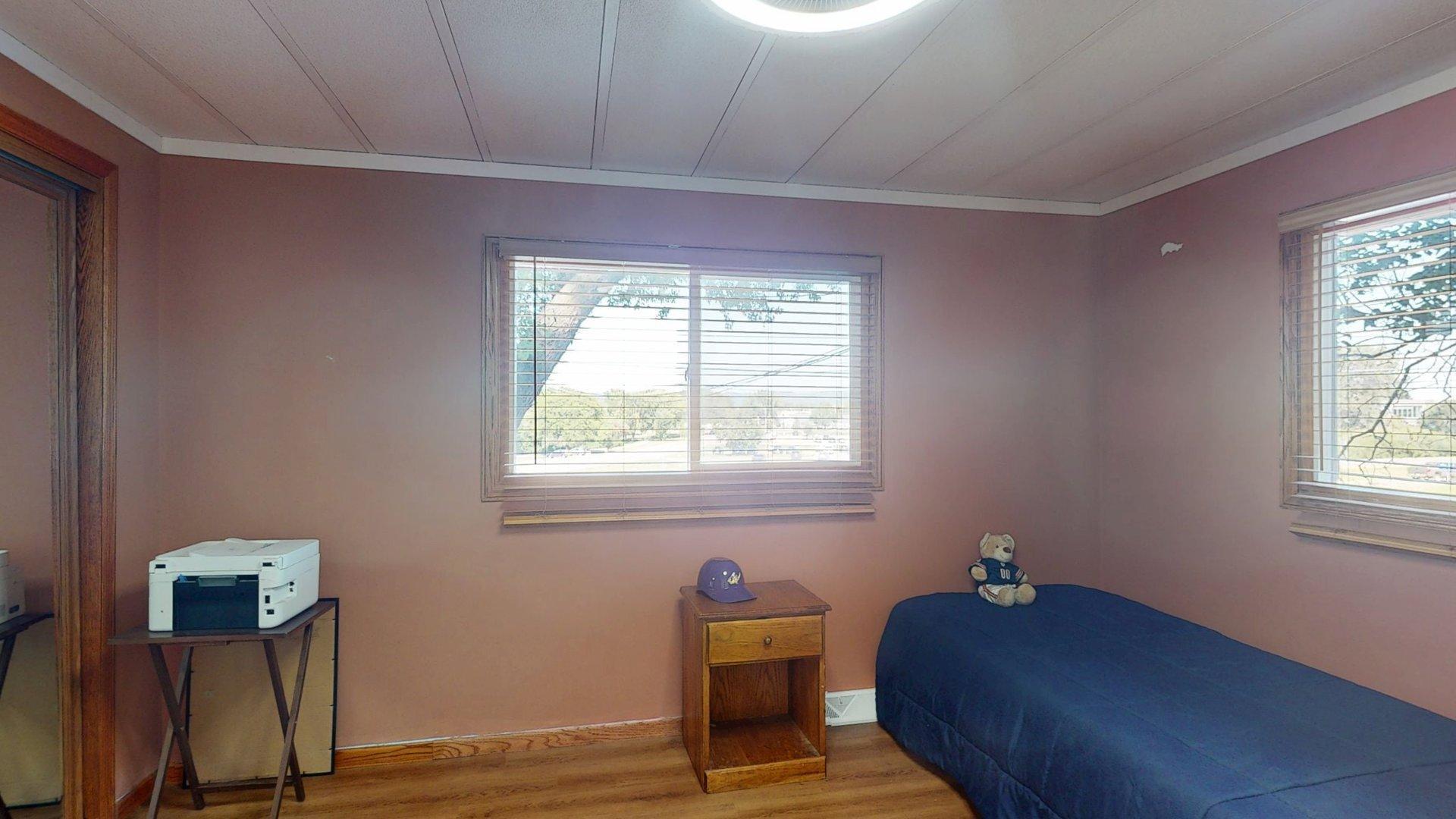 689 E Lake Boulevard Property Photo 18