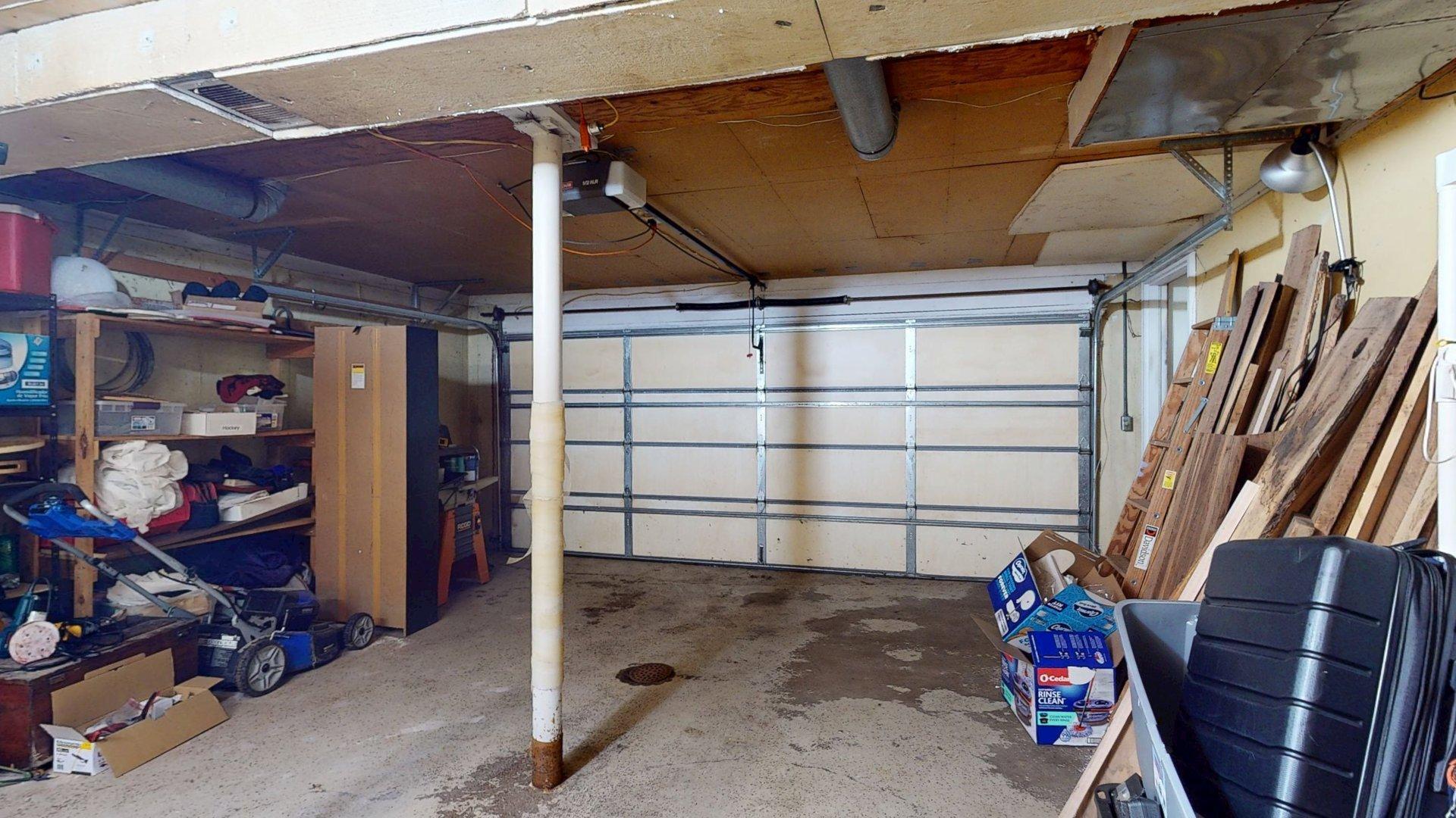 689 E Lake Boulevard Property Photo 30