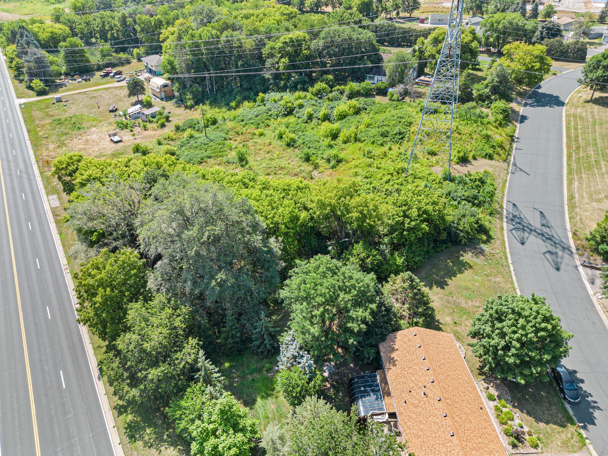 1417 Tyrone Drive Property Photo 3