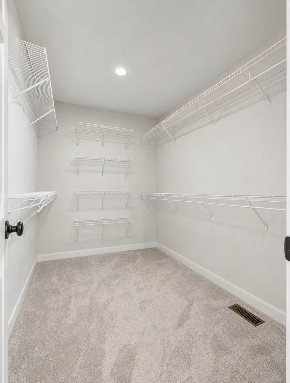 17940 Headwaters Drive Property Photo 24