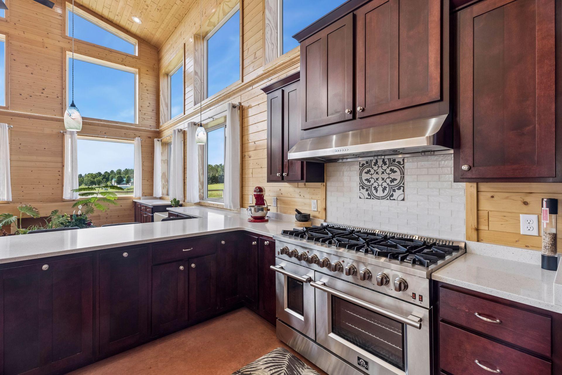 525 233rd Street Property Photo 12