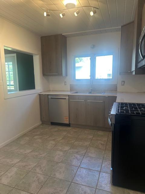 2311 Birchmont Drive Ne Property Photo 6
