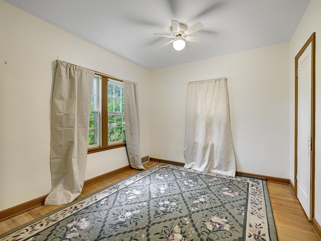 9316 W River Road Property Photo 14