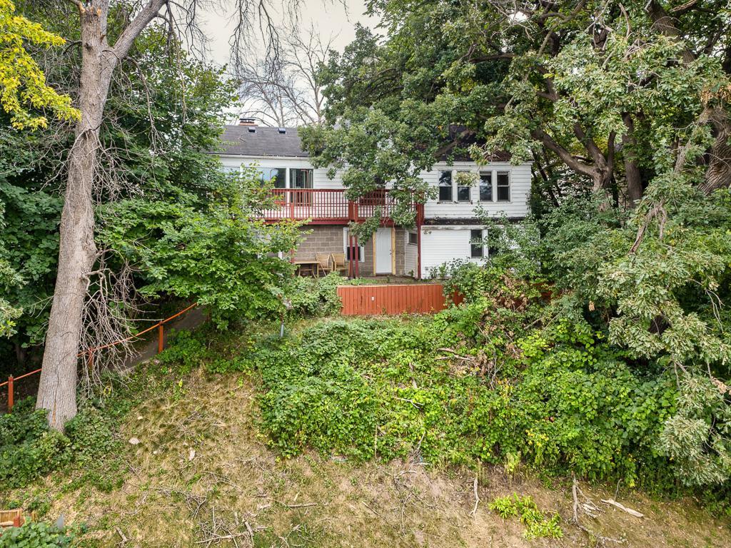 9316 W River Road Property Photo 20